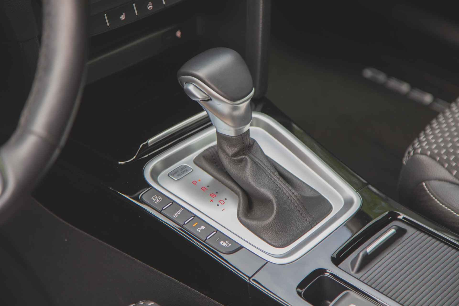 Kia Ceed Sportswagon 1.6 GDI PHEV DynamicLine Adaptive Cruise | Stoel- en stuurverw | Camera | Carplay - 30/45