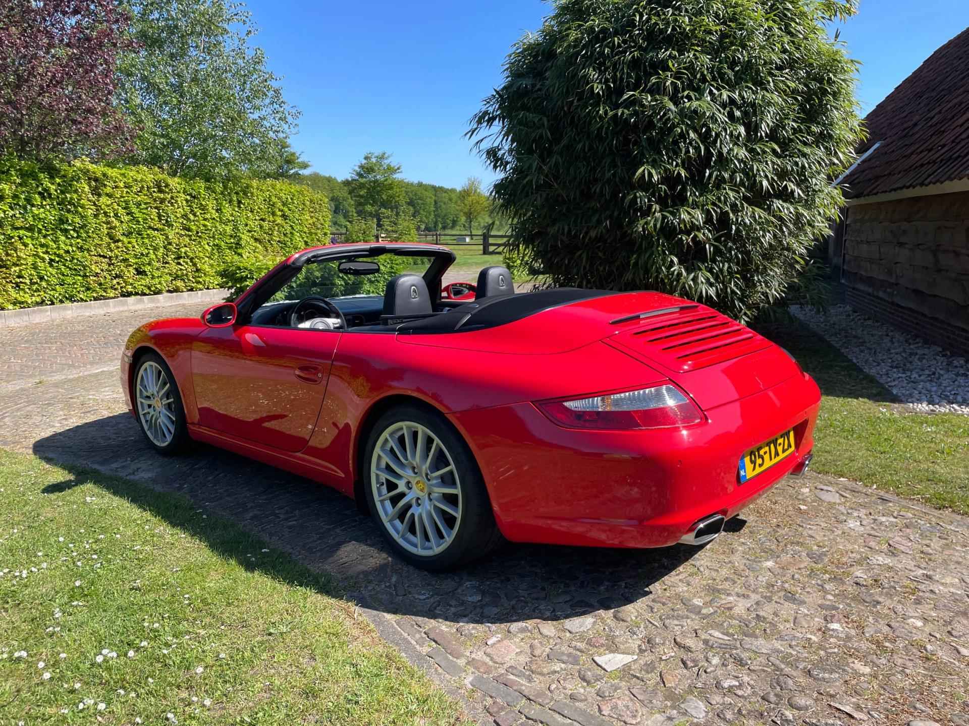 Porsche 911 Cabrio 3.6 Carrera-NL auto-Navi-Xenon-19"- - 6/52