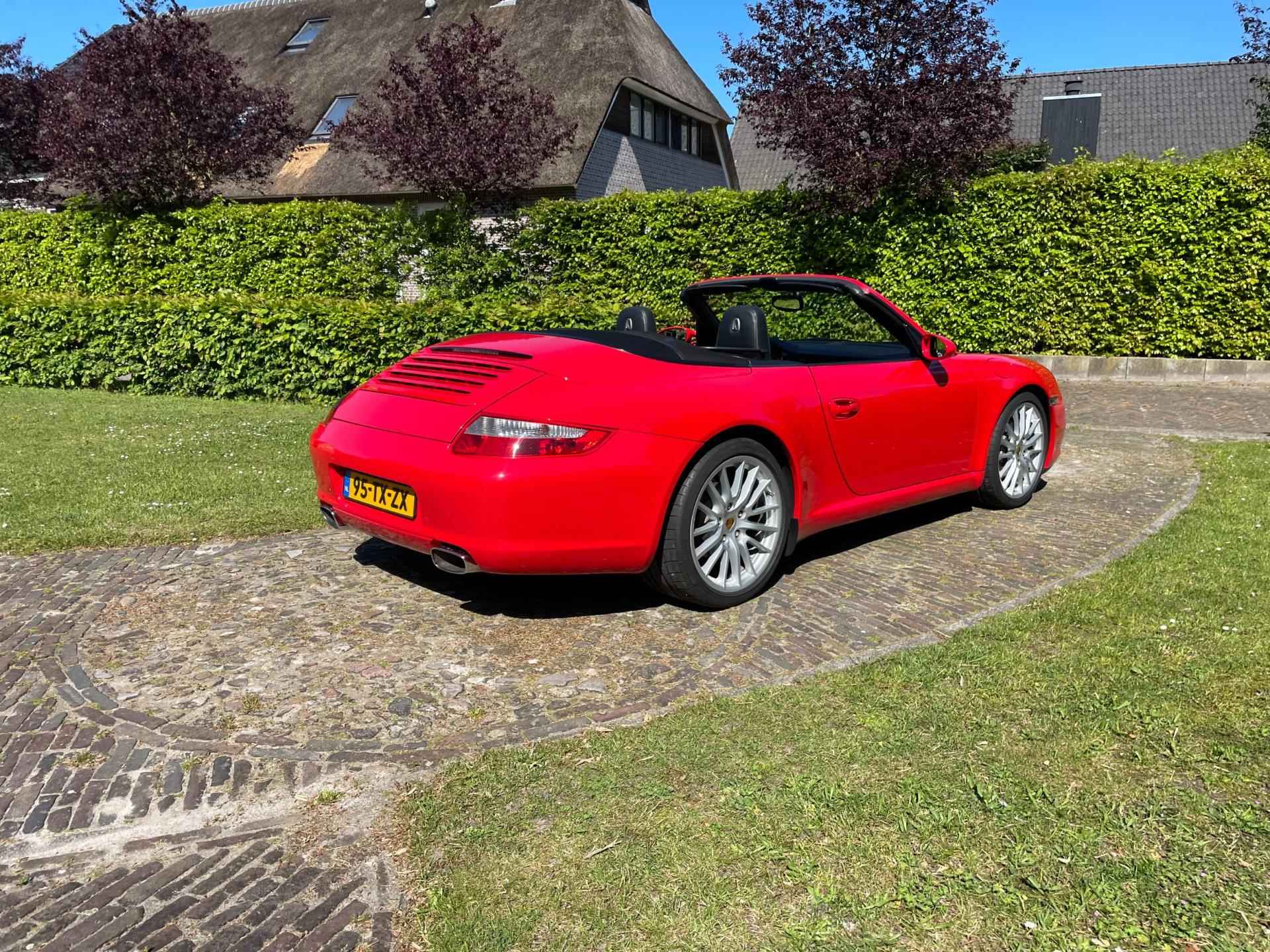 Porsche 911 Cabrio 3.6 Carrera-NL auto-Navi-Xenon-19"- - 12/52