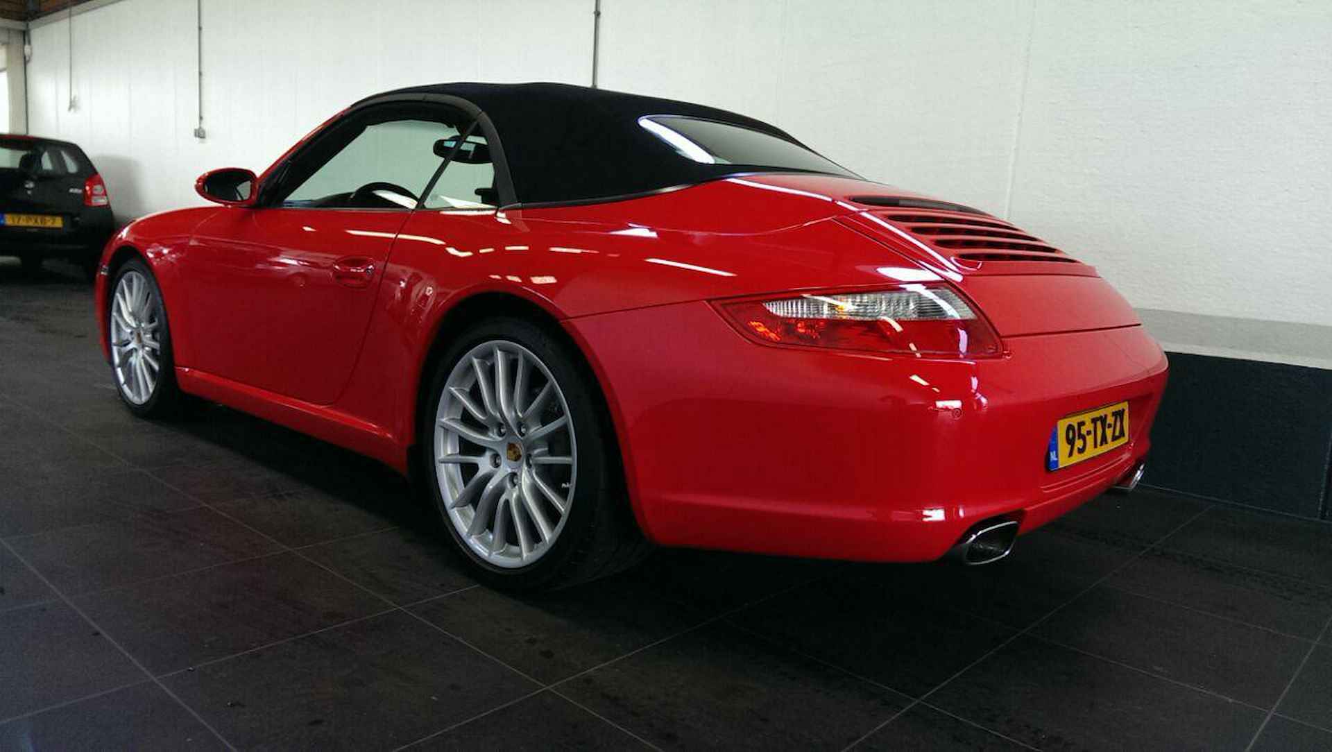 Porsche 911 Cabrio 3.6 Carrera-NL auto-Navi-Xenon-19"- - 20/52