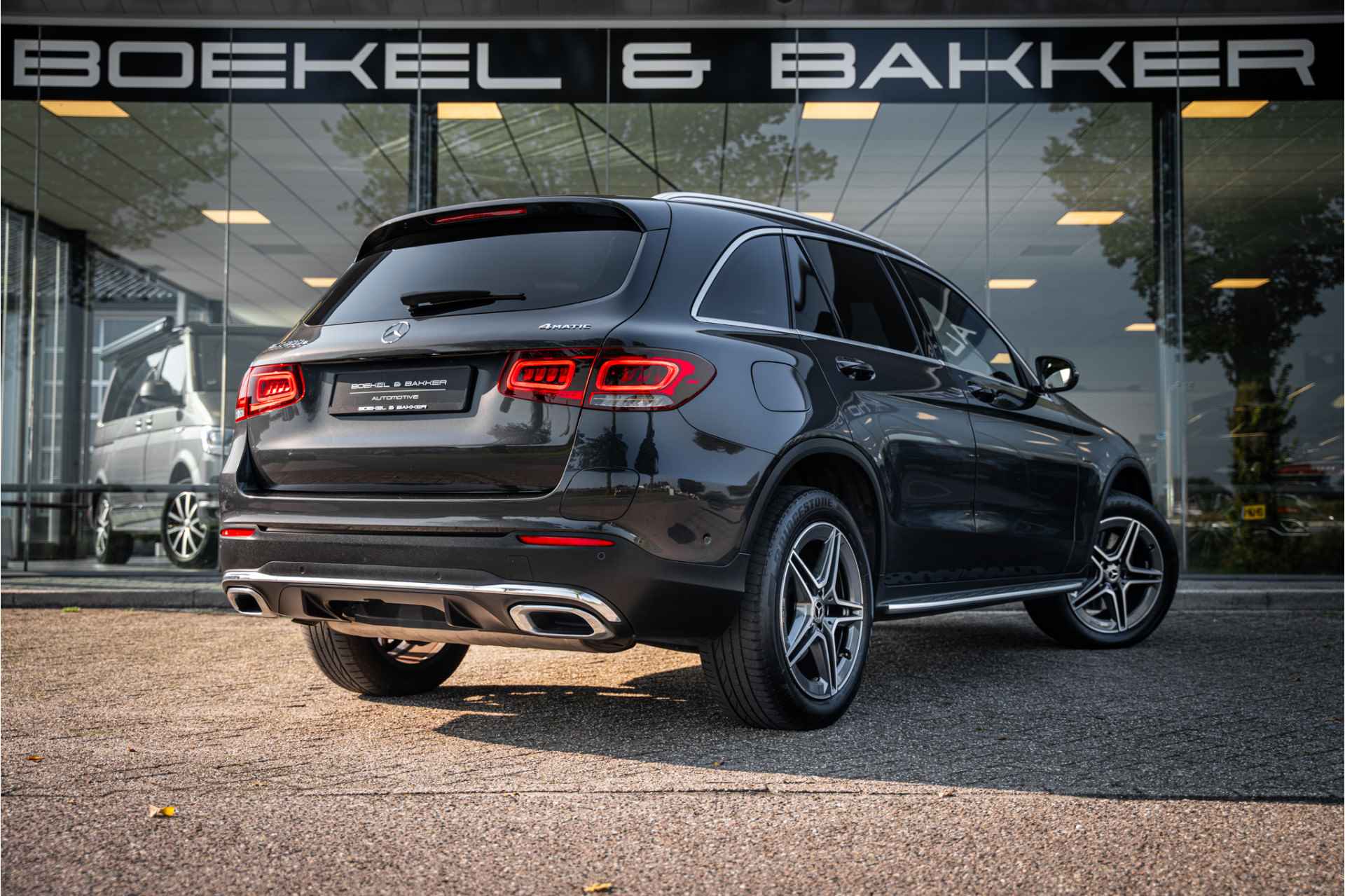 Mercedes-Benz GLC 300e 4MATIC Business Solution AMG - Trekhaak Rijbereik tot 49km!! - 30/76