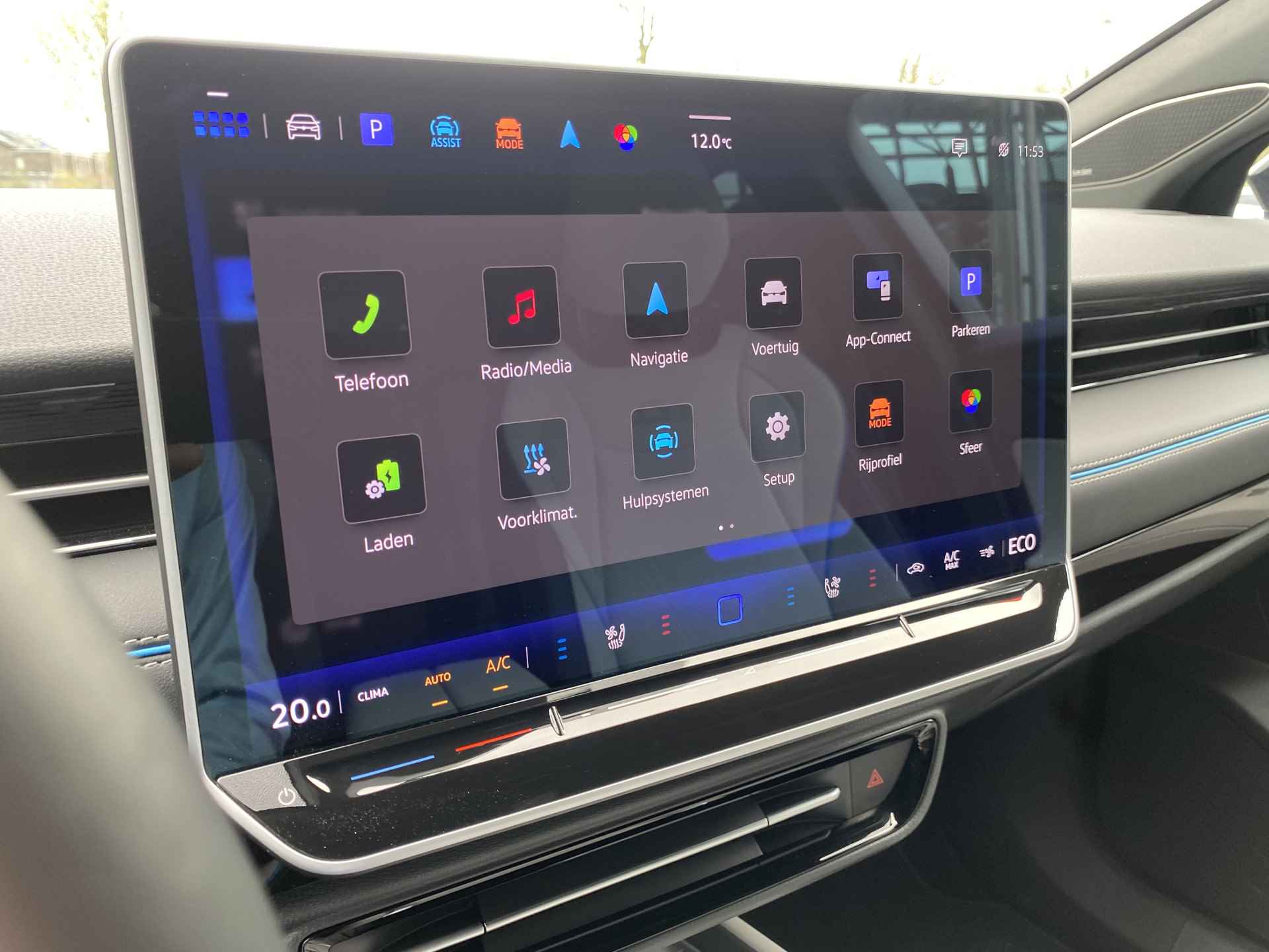 Volkswagen ID.7 Pro Business 77 kWh Navigatie / App/ connect / Headup display / Keyless / El. zetels - 10/22