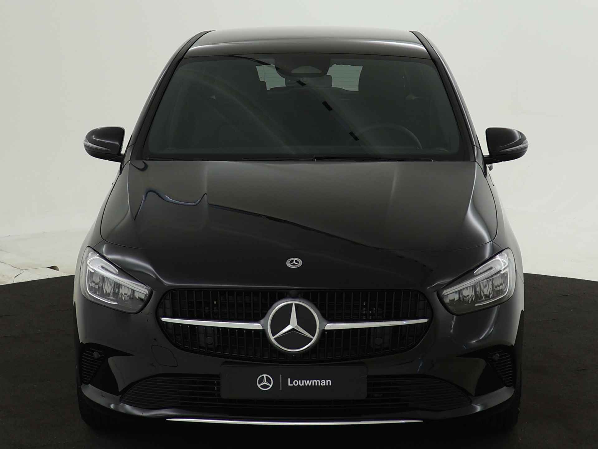 Mercedes-Benz B-Klasse 250 e Star Edition | Trekhaak | Parkeerpakket met achteruitrijcamera | Verwarmde stoelen vooraan | Dodehoekassistent | USB-pakket plus | EASY PACK achterklep | Comfortstoelen voor | - 23/41