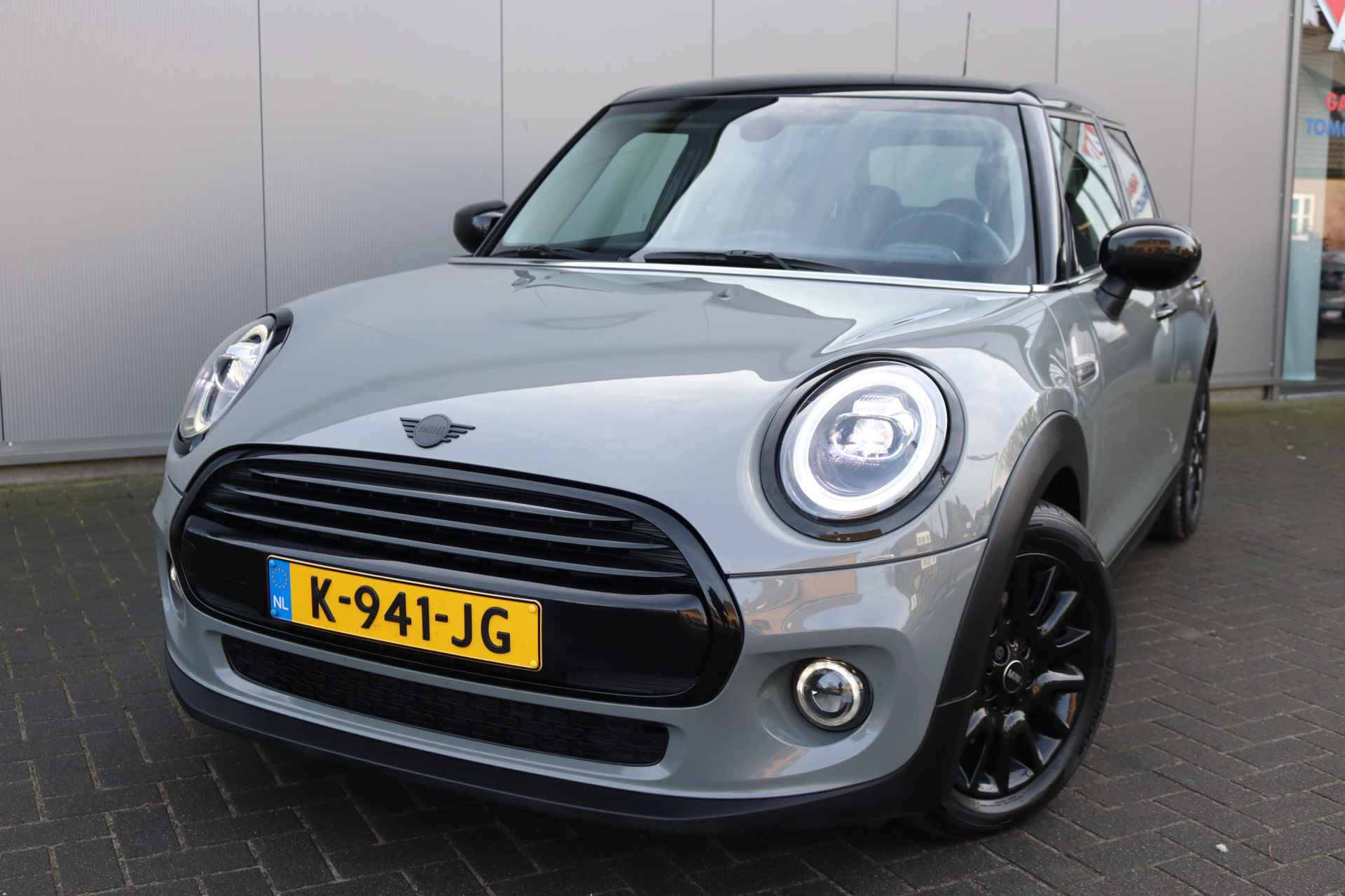 MINI Mini 1.5i 136PK Automaat Cooper Business Edition Navigatie/Camera/Stoelverwarming - 8/34