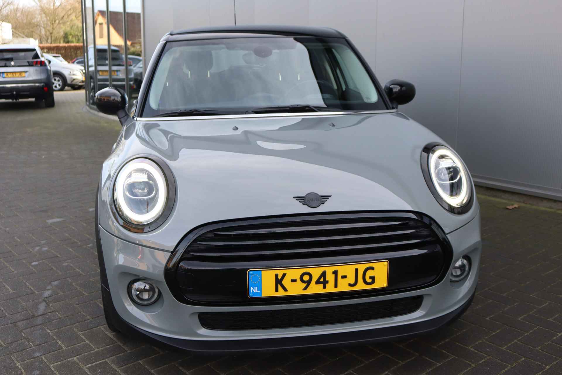 MINI Mini 1.5i 136PK Automaat Cooper Business Edition Navigatie/Camera/Stoelverwarming - 9/34