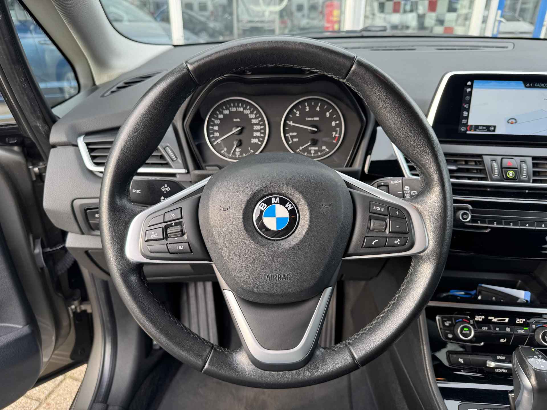 BMW 2-serie Active Tourer 218i High Executive TREKHAAK | NAVI | PDC - 18/33