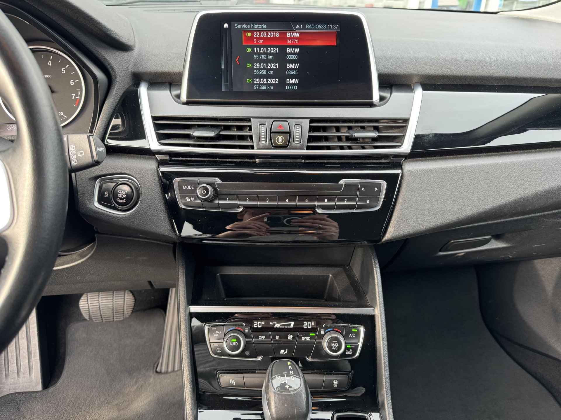 BMW 2-serie Active Tourer 218i High Executive TREKHAAK | NAVI | PDC - 22/33