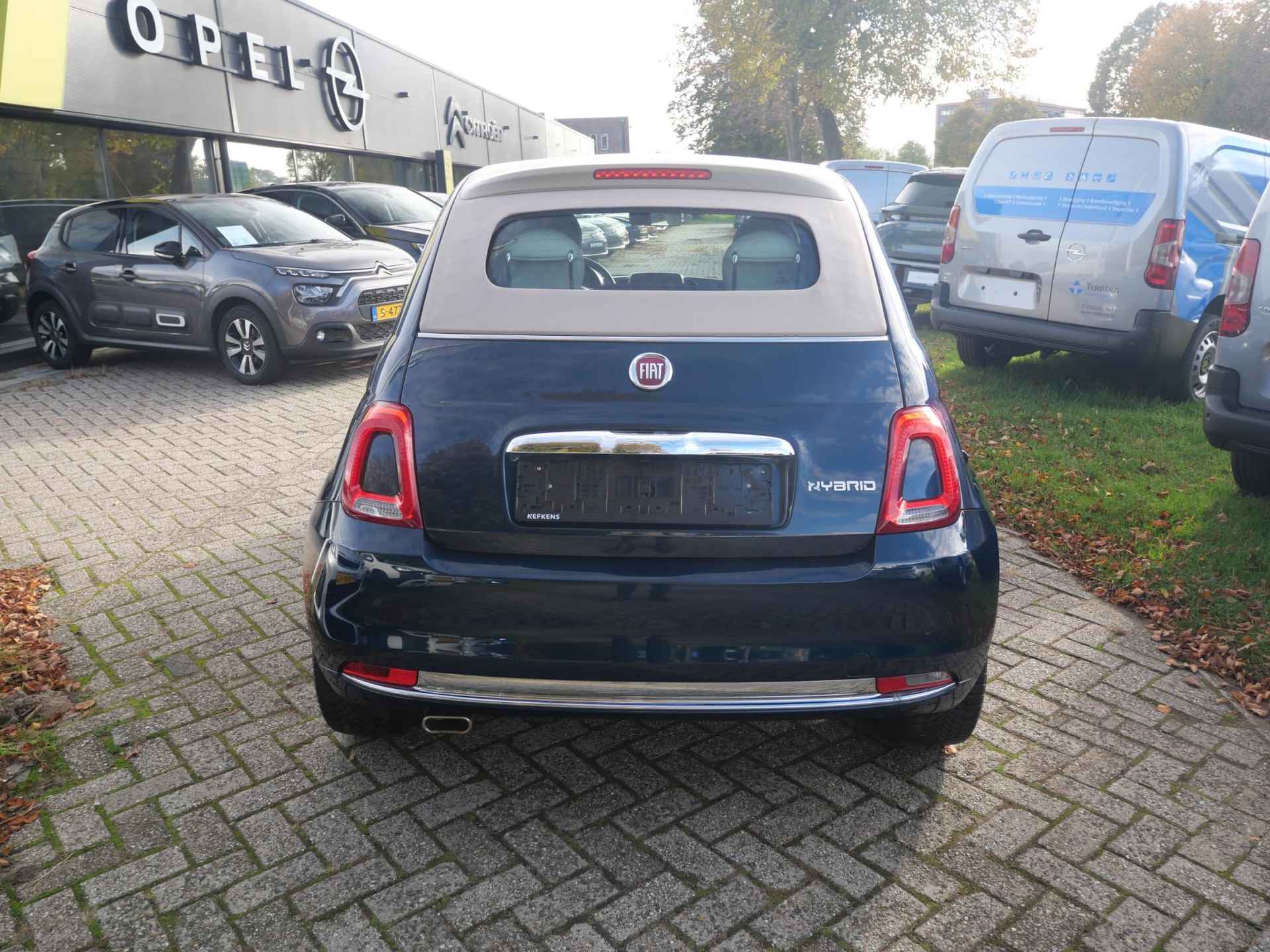 Fiat 500 C 69pk Hybrid Dolcevita  7"scherm | Parkeersensoren | Climate Control | Bluetooth | ALL Season - 12/26