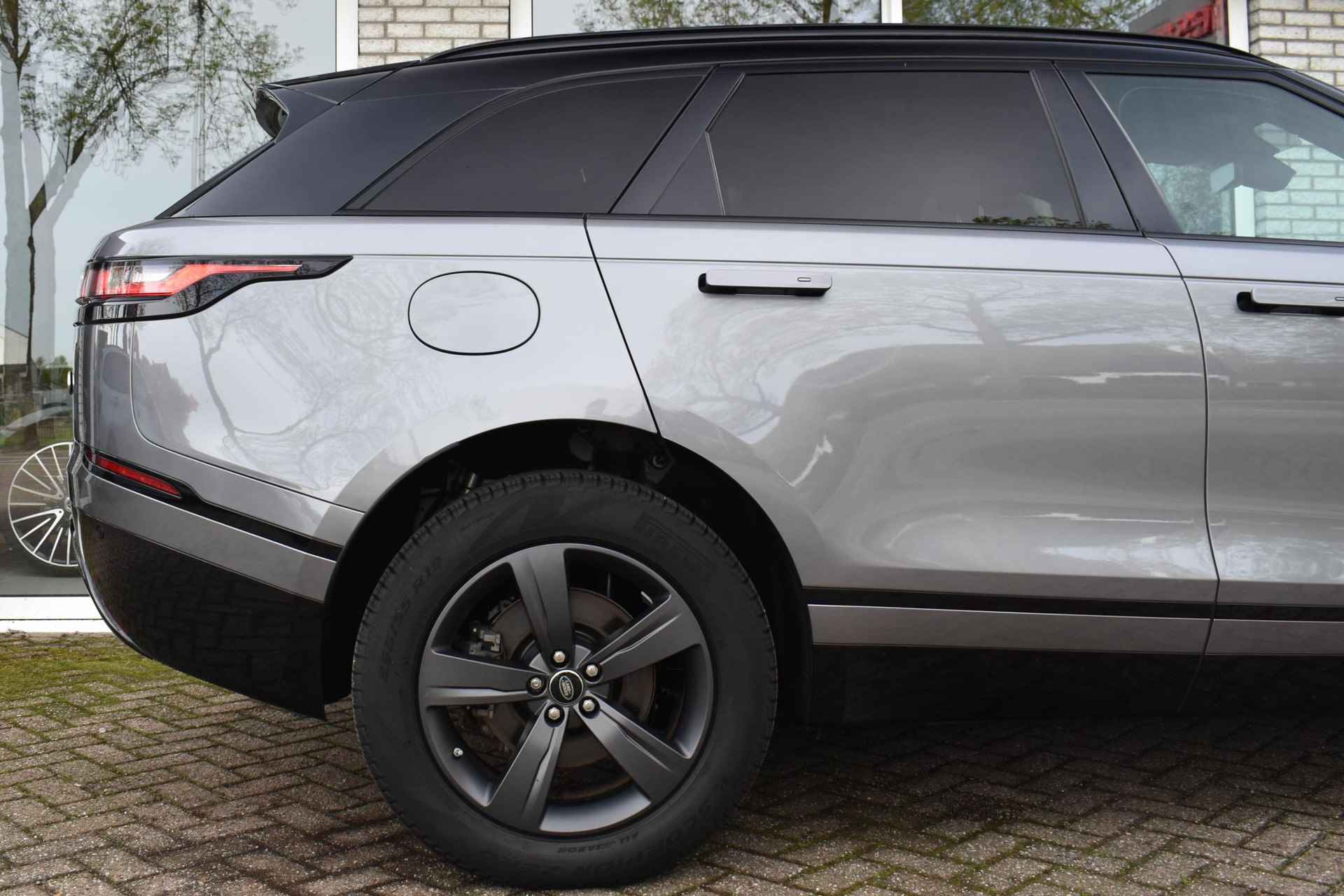 Land Rover Range Rover Velar 2.0 P250 Turbo AWD R-Dynamic S Pano Lane Assist - 26/41