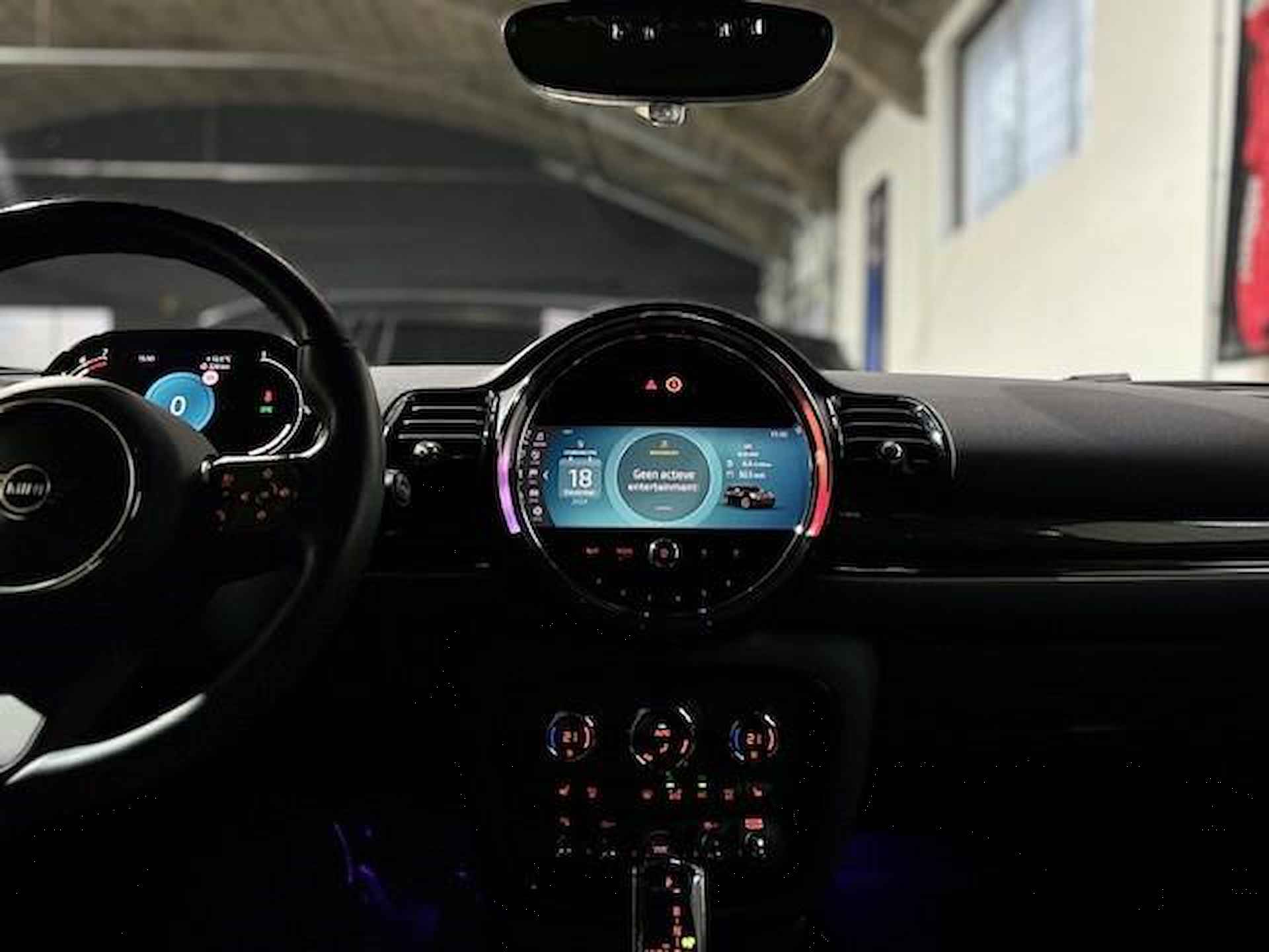 Mini Mini Clubman 1.5 Cooper Business Edition | Adaptive cruise control | Apple Carplay | Camera | Parkeersensoren | NL Auto | BTW | - 19/27