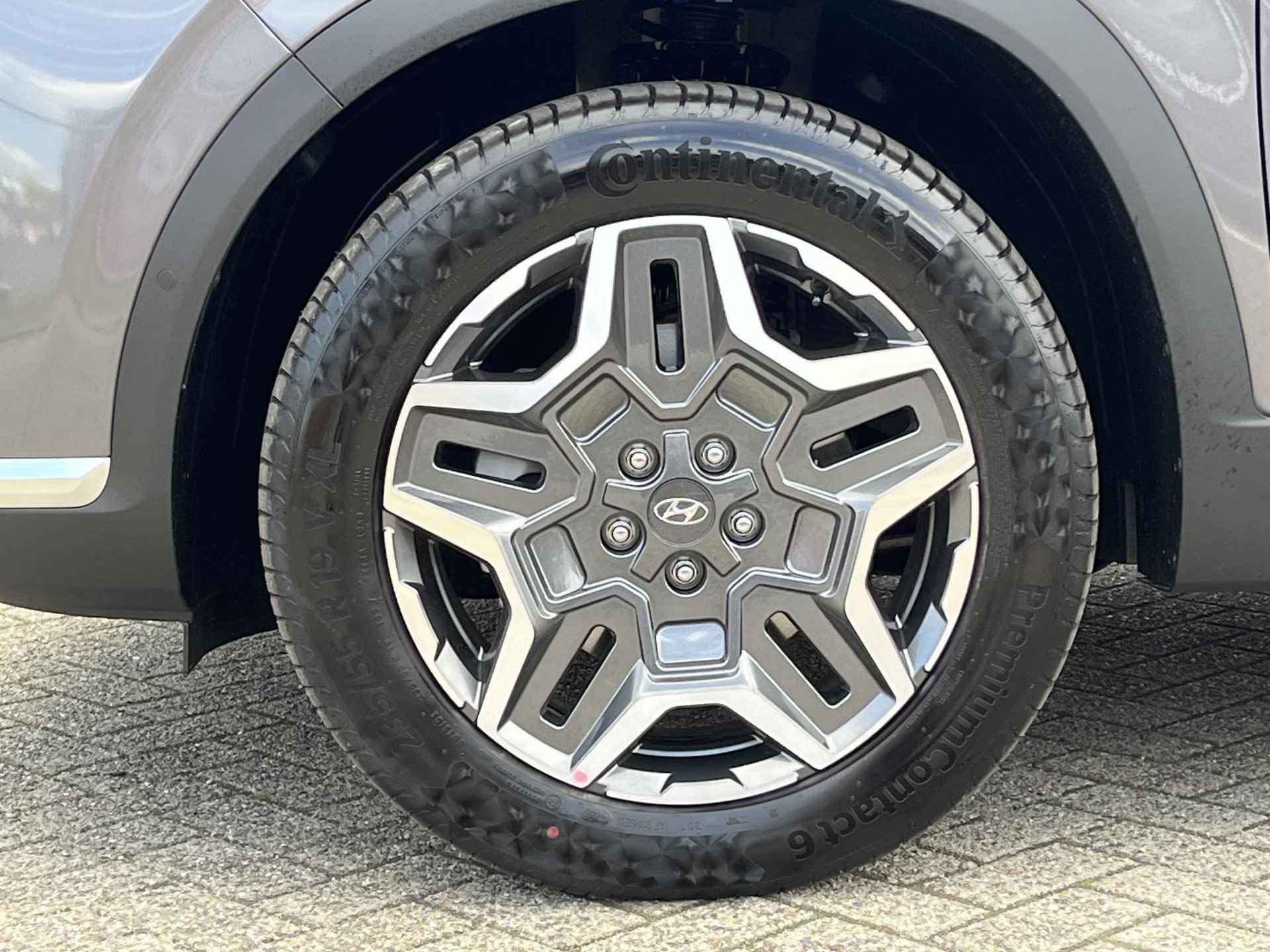 Hyundai Santa Fe 1.6 T-GDI HEV Premium Hybride / 5.000 korting / 56.490 Rijklaar /  Stoelverwarming + Verkoeling / Leder / 360 Camera / Achterbankverwarming / Elek. Achterklep / Krell Audio / - 23/47