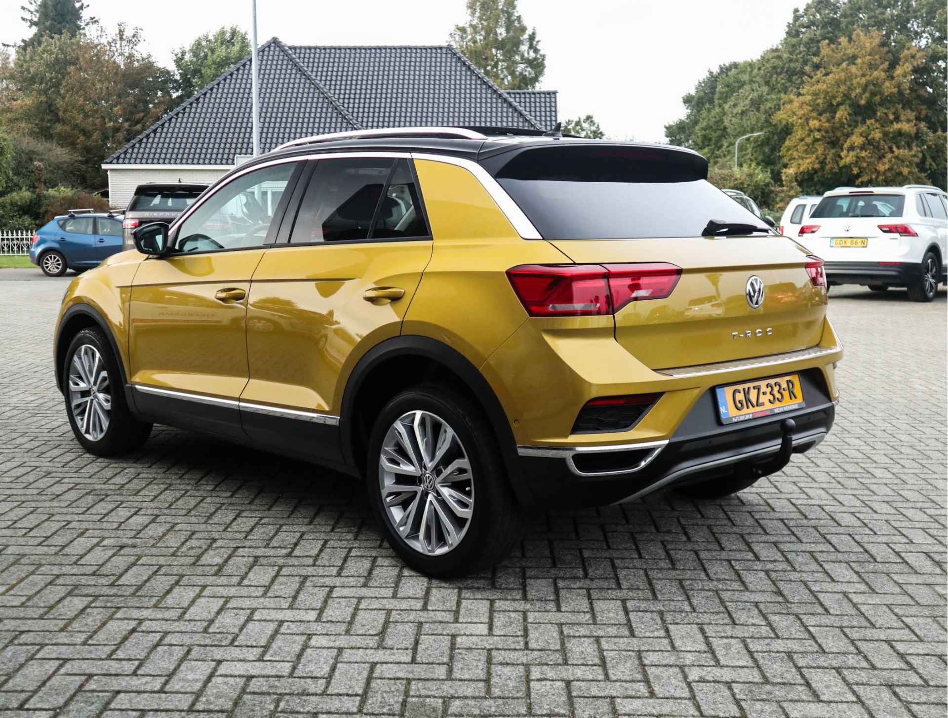 Volkswagen T-Roc 1.0 TSI Style Navi/Clima/Panodak/Adapt.Cruise/PDC/Trekhaak - 28/34