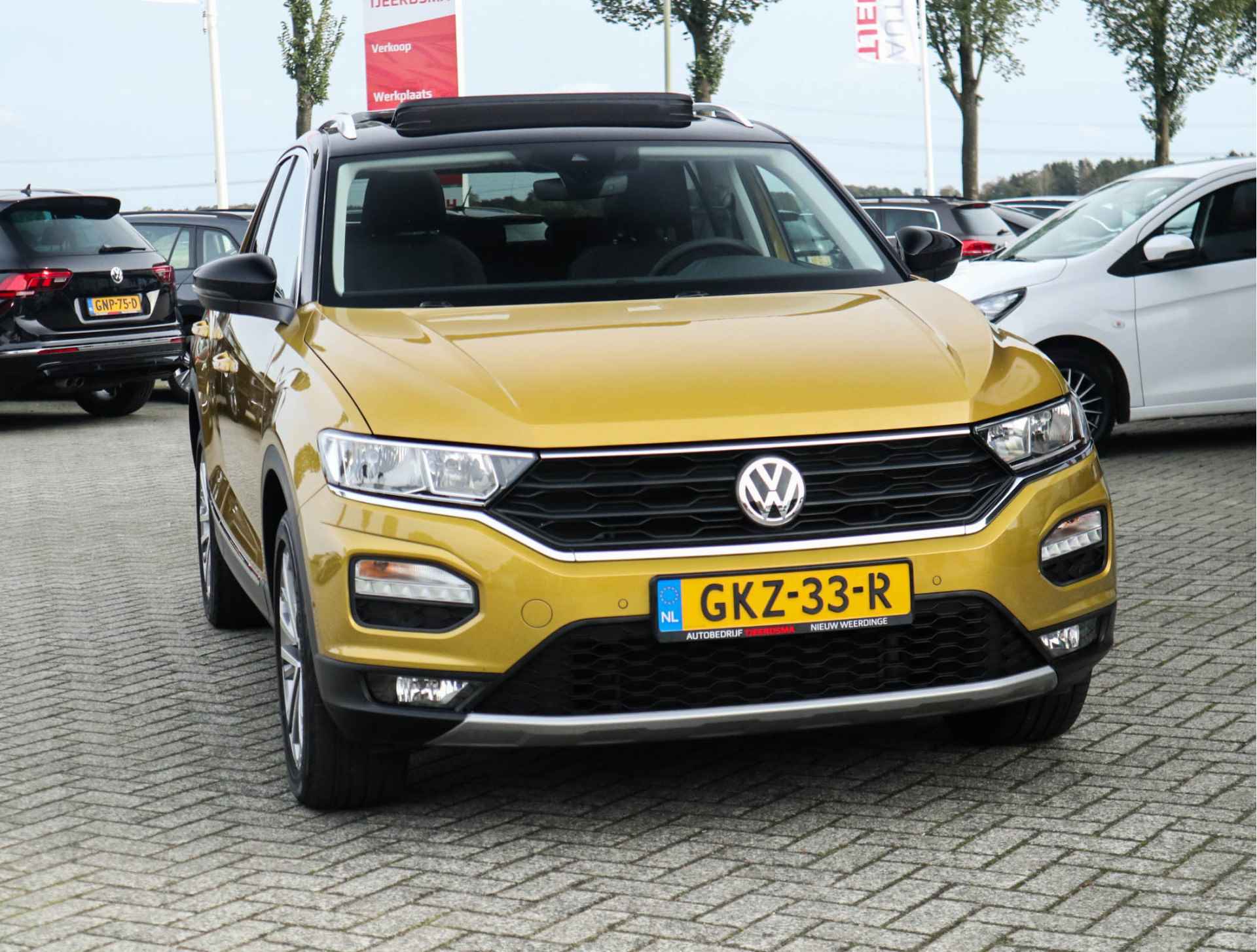 Volkswagen T-Roc 1.0 TSI Style Navi/Clima/Panodak/Adapt.Cruise/PDC/Trekhaak - 30/34