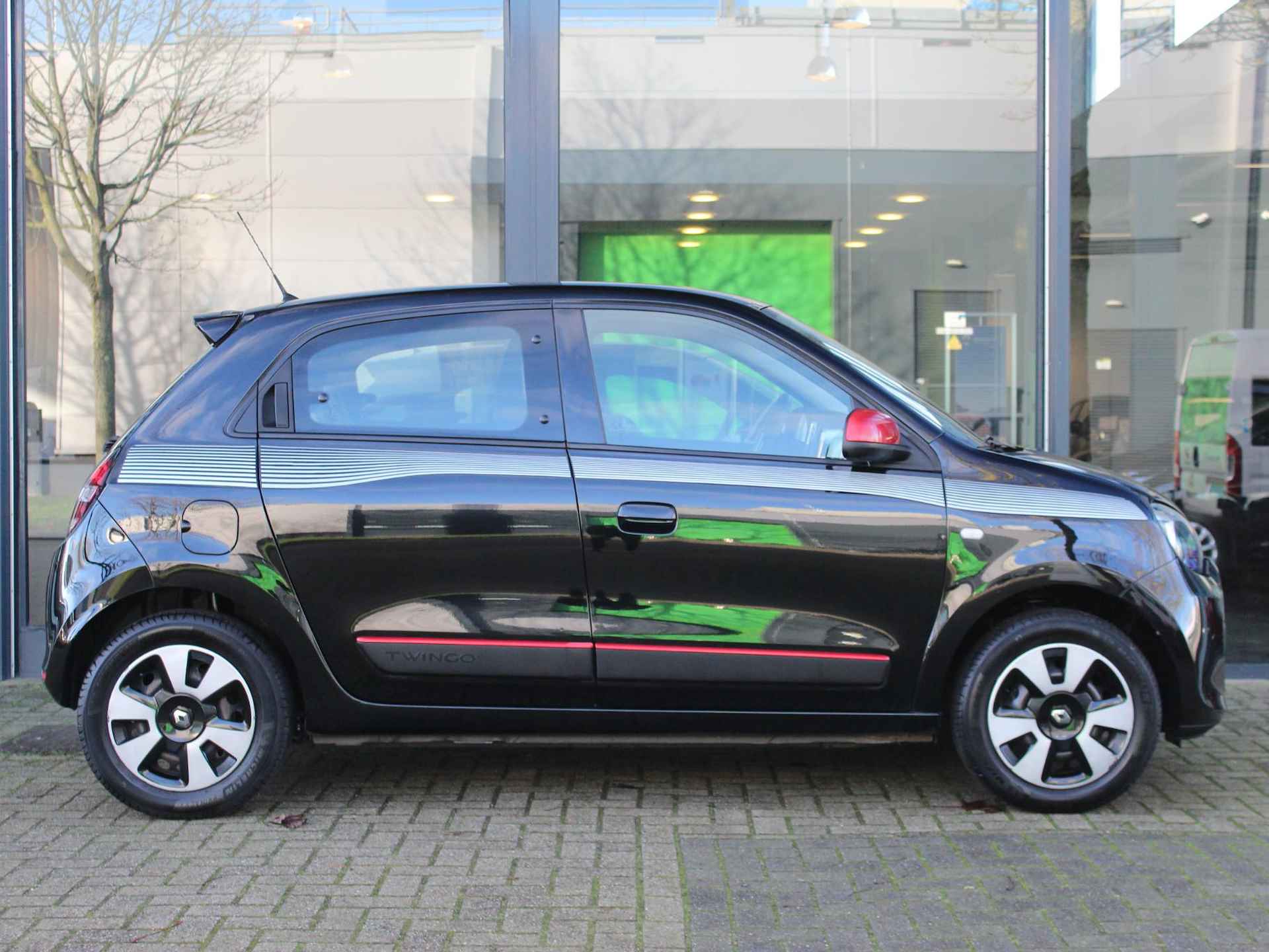 Renault Twingo SCe 70 Collection / 1E EIGENAAR / DEALER OND. / DAB / BLUETOOTH / USB - 7/44