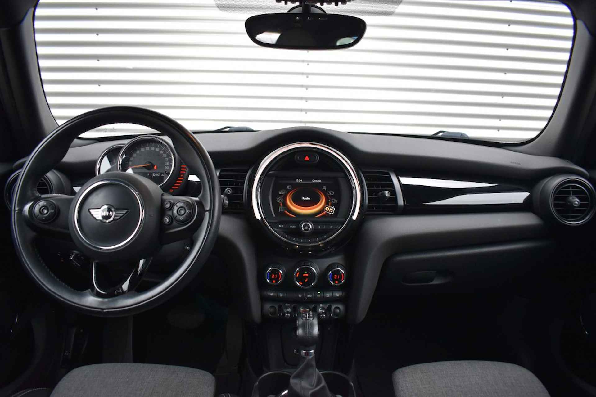 MINI Cooper 1.5 AUT. COOPER / P.DAK / SPORTSTOEL / LED PAKKET / STOEL VERW. - 39/44