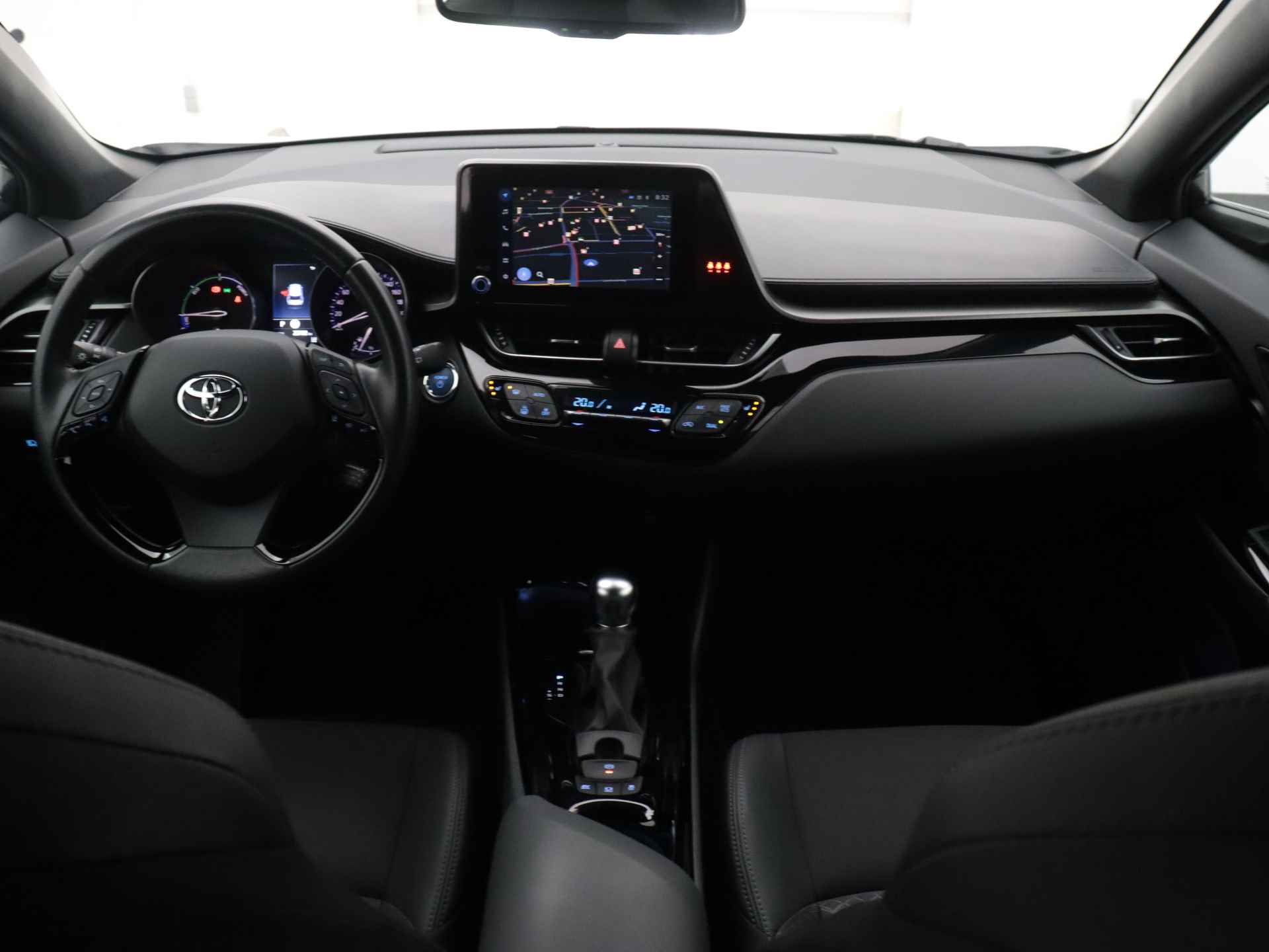 Toyota C-HR 2.0 184 PK Hybrid Style Bi-Tone Limited | Navigatie | Stoelverwarming | Cruise Control | Climate Control | EdV 19-11 financiering - 6/44