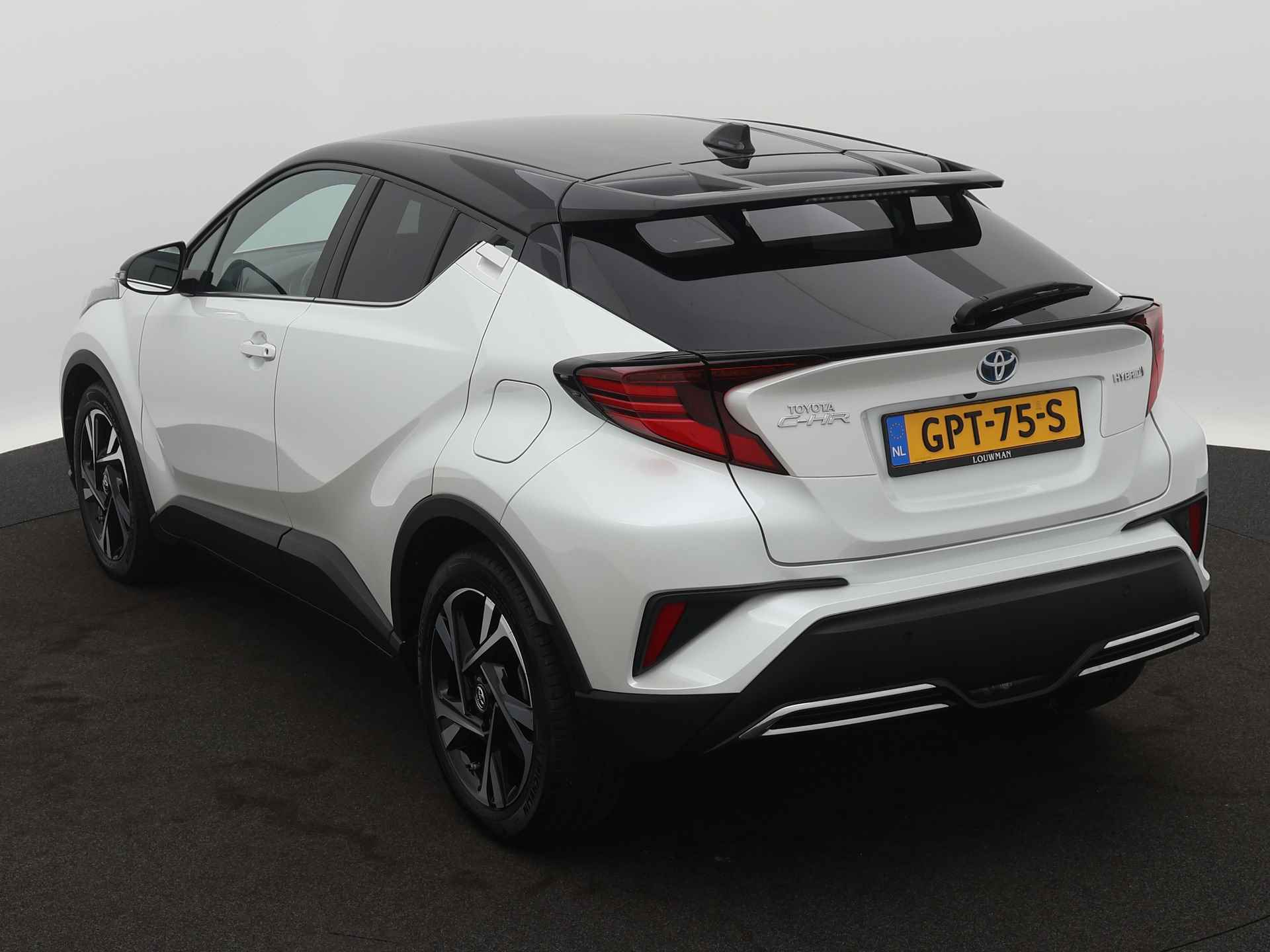 Toyota C-HR 2.0 184 PK Hybrid Style Bi-Tone Limited | Navigatie | Stoelverwarming | Cruise Control | Climate Control | EdV 19-11 financiering - 17/44