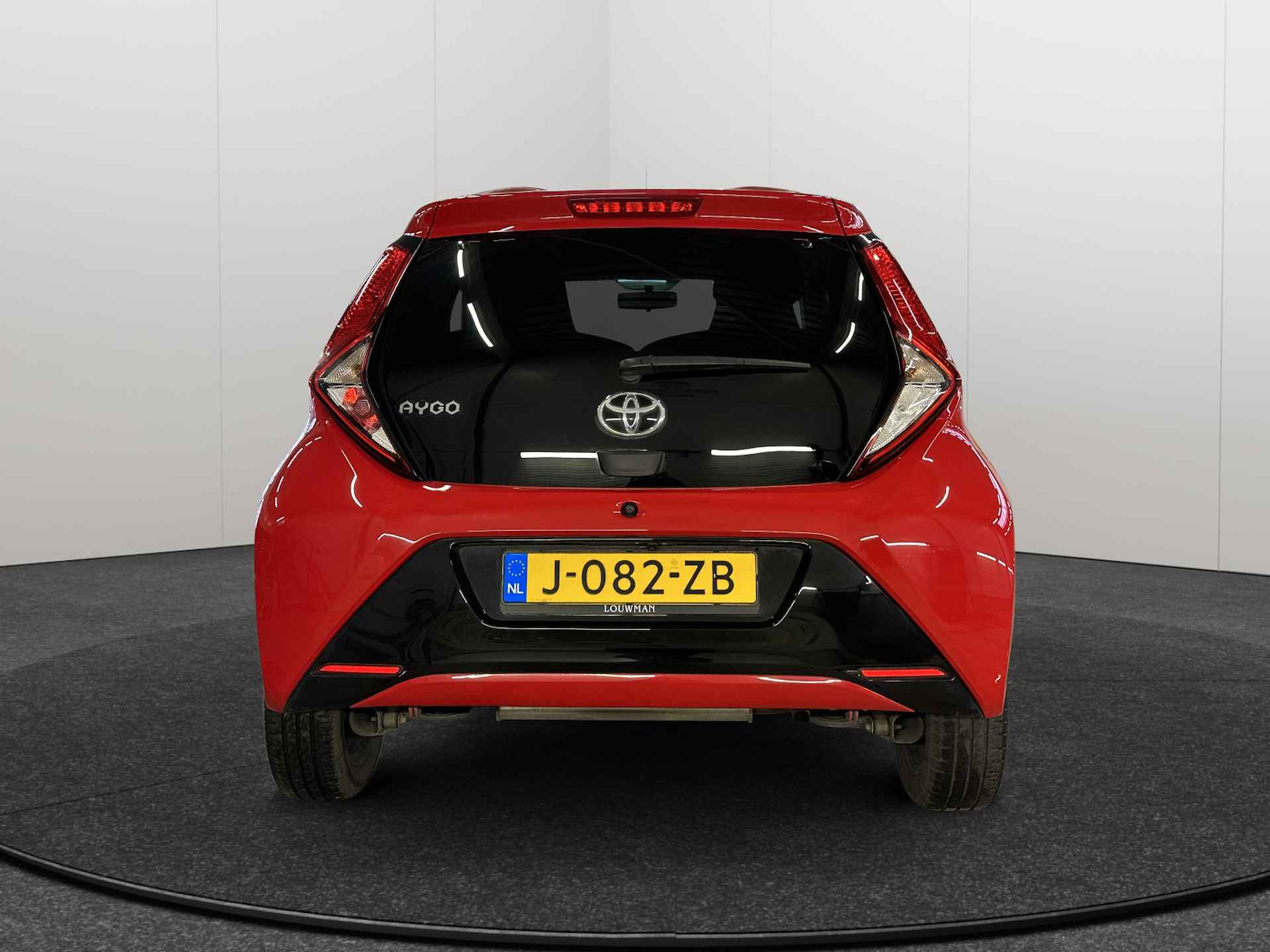 Toyota Aygo 1.0 VVT-i x-joy | Climate Control | LM velgen | Apple Carplay/Android Auto | - 27/31