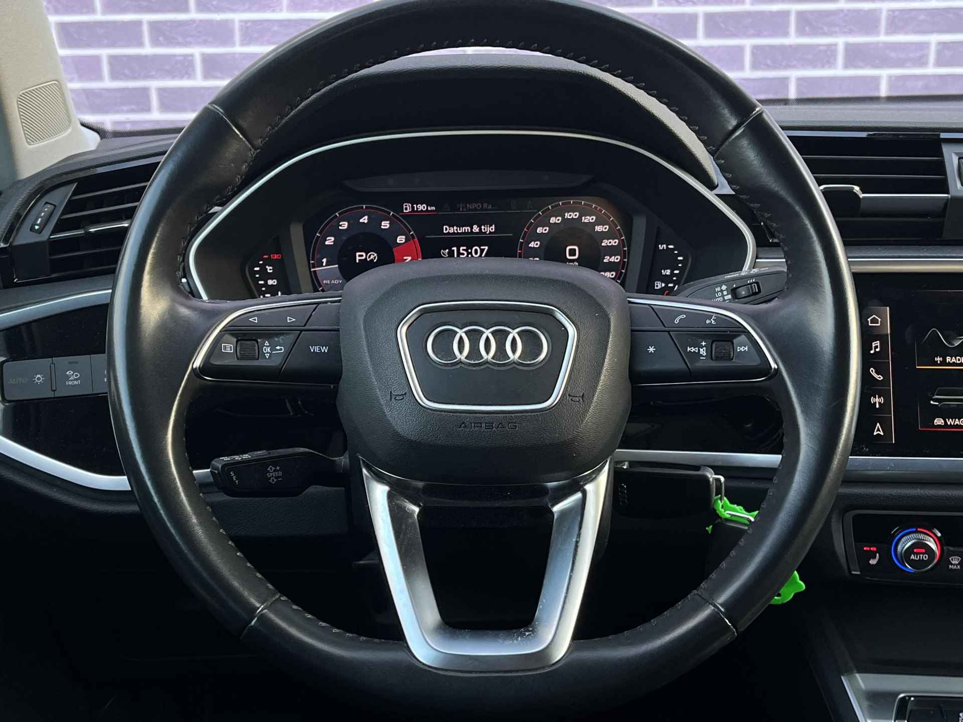 Audi Q3 35 TFSI Advanced Pro Line | Trekhaak | Navigatie | Leder | Cruise Control | Climate Control | Stoelverwarming | Parkeer Sensoren | Led - 19/32