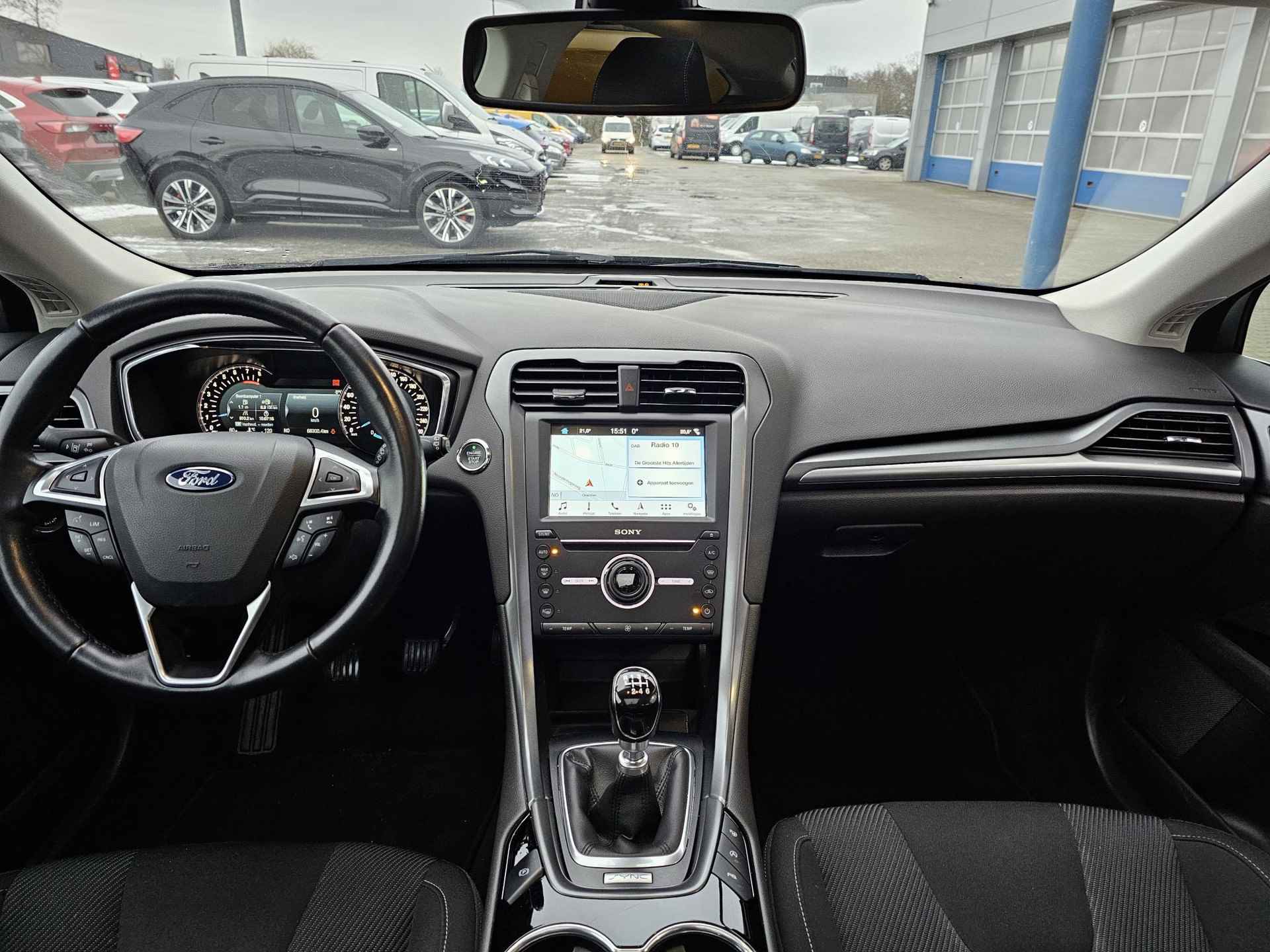 Ford Mondeo 1.5 Ecoboost Titanium 160pk Trekhaak | Panorama dak | 18'' velgen | All Season banden| SONY Audio | Voorruit verwarming | Climate control | Lane assist etc. - 10/34