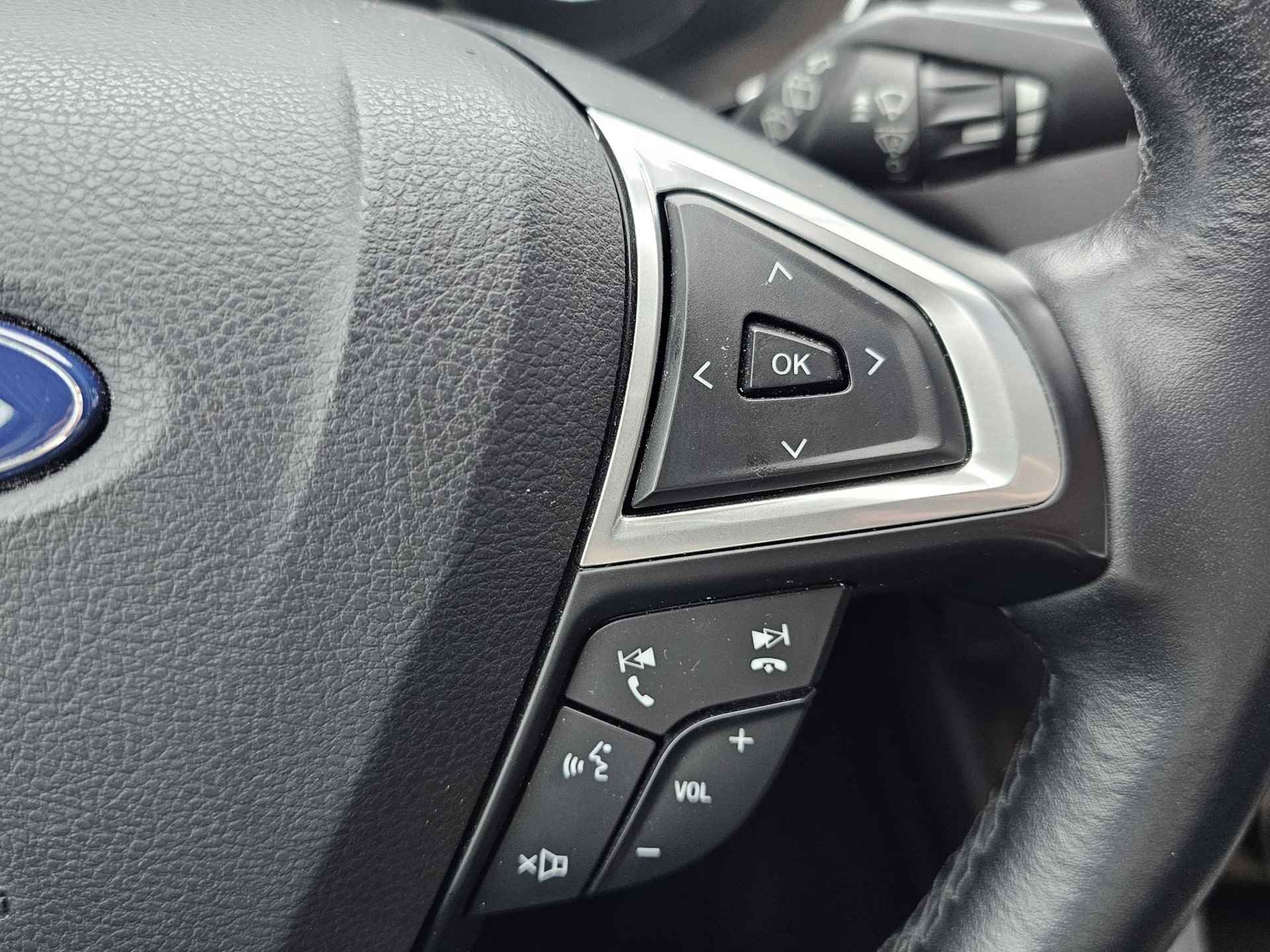 Ford Mondeo 1.5 Ecoboost Titanium 160pk Trekhaak | Panorama dak | 18'' velgen | All Season banden| SONY Audio | Voorruit verwarming | Climate control | Lane assist etc. - 18/34