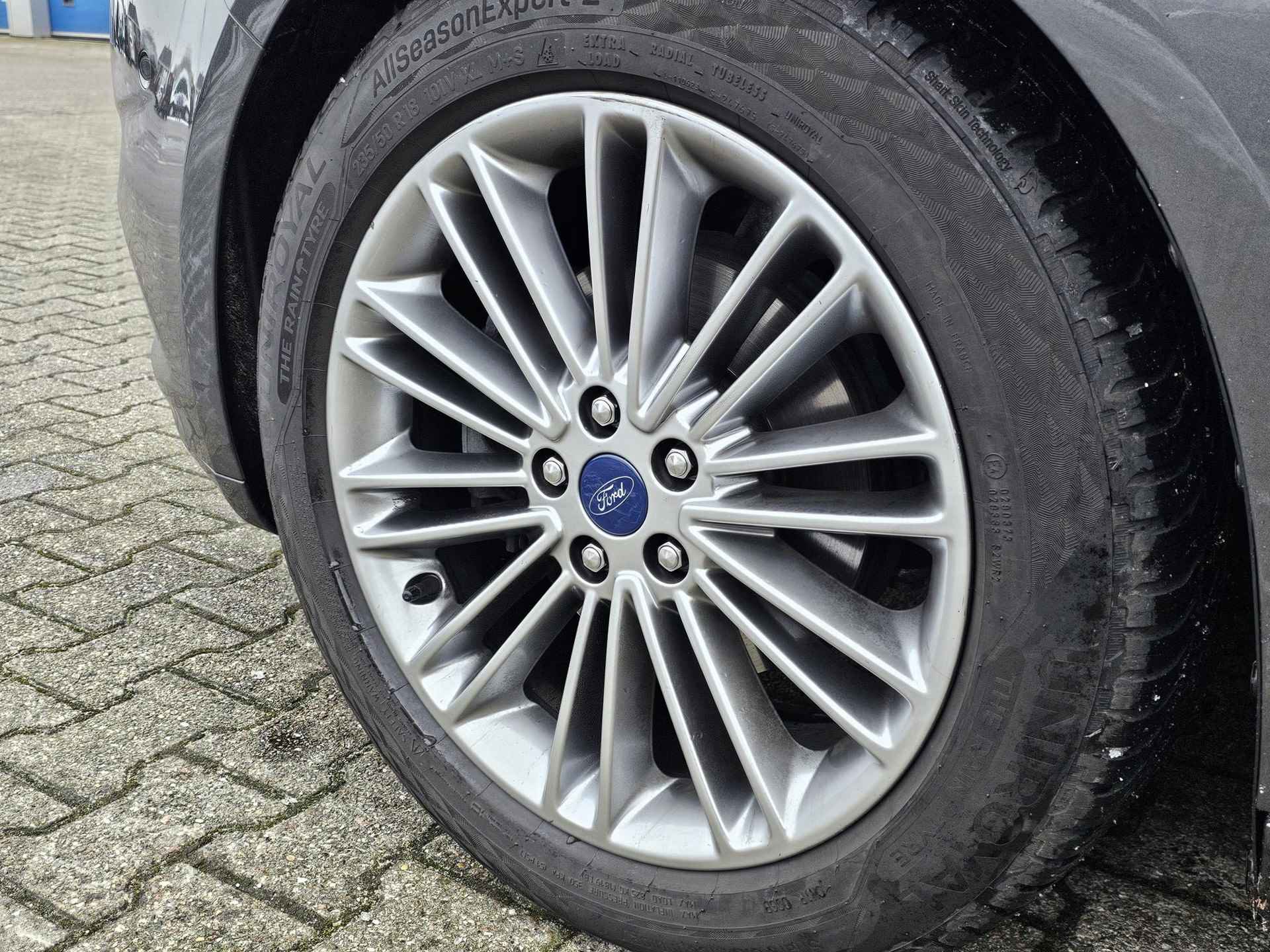 Ford Mondeo 1.5 Ecoboost Titanium 160pk Trekhaak | Panorama dak | 18'' velgen | All Season banden| SONY Audio | Voorruit verwarming | Climate control | Lane assist etc. - 31/34