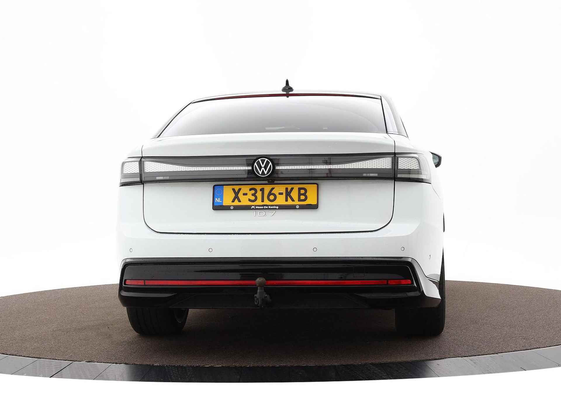 Volkswagen ID.7 Pro Business 77 kWh 286PK | Trekhaak |  Velgen 20" | Matrix LED Koplampen | Ergo stoelen met massage | - 31/47