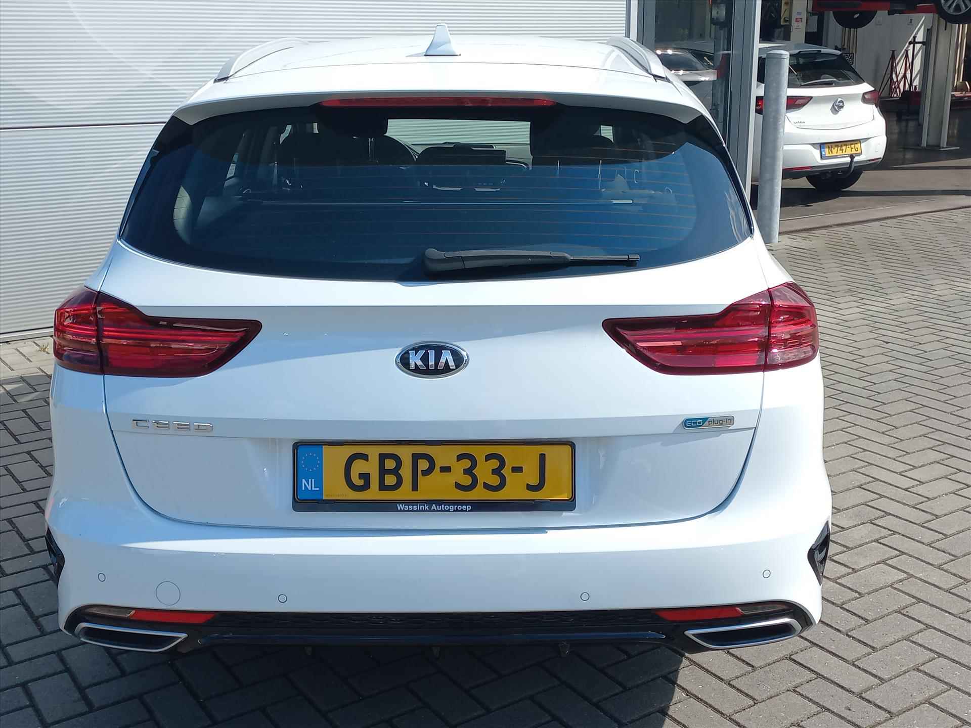 Kia Ceed Sw 1.6 141pk PHEV Automaat DynamicPlusLine | Climate Control | Navigatie | Winterpack | Camera | Lm velgen - 39/45