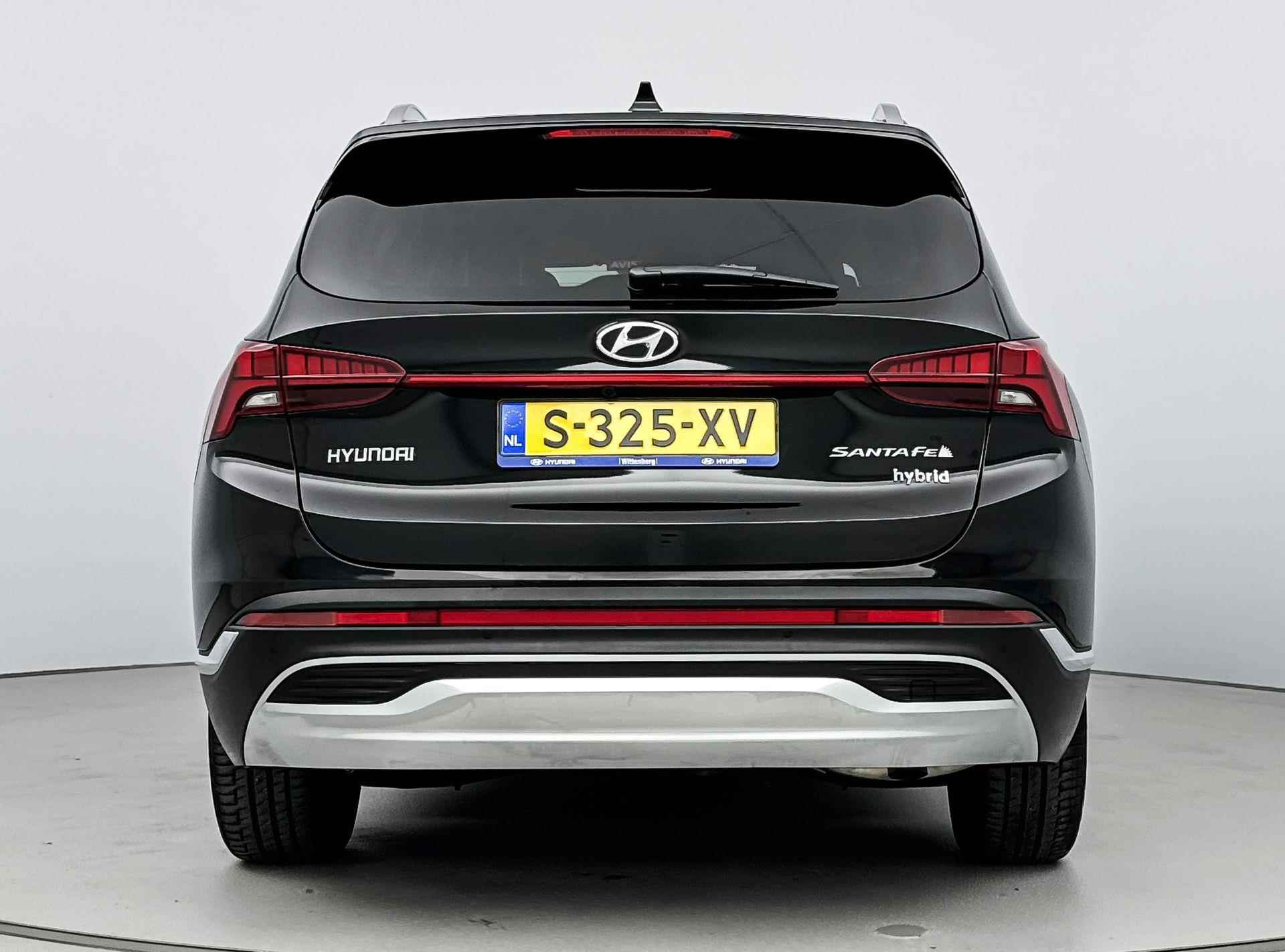 Hyundai Santa Fe 1.6 T-GDI HEV PREMIUM 7p. | OUTLETDEAL!!! | CLIMA | CRUISE | NAVI | CAMERA | 19'' LMVELGEN | LEDER | FABRIEKSGARANTIE GELDIG T/m 5-2028! | - 8/28