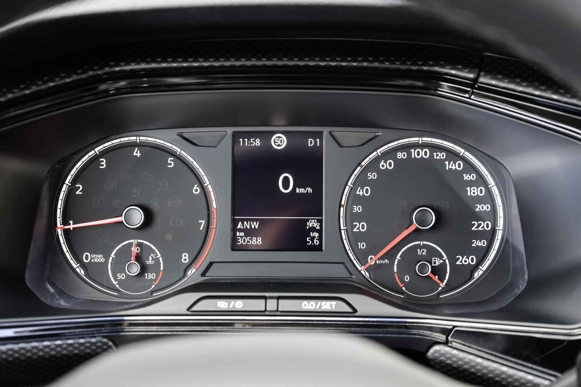 Volkswagen T-Cross 1.0 TSI 110pk DSG Life | Stoelverwarming | Camera | Cruise Control Adaptief - 22/44