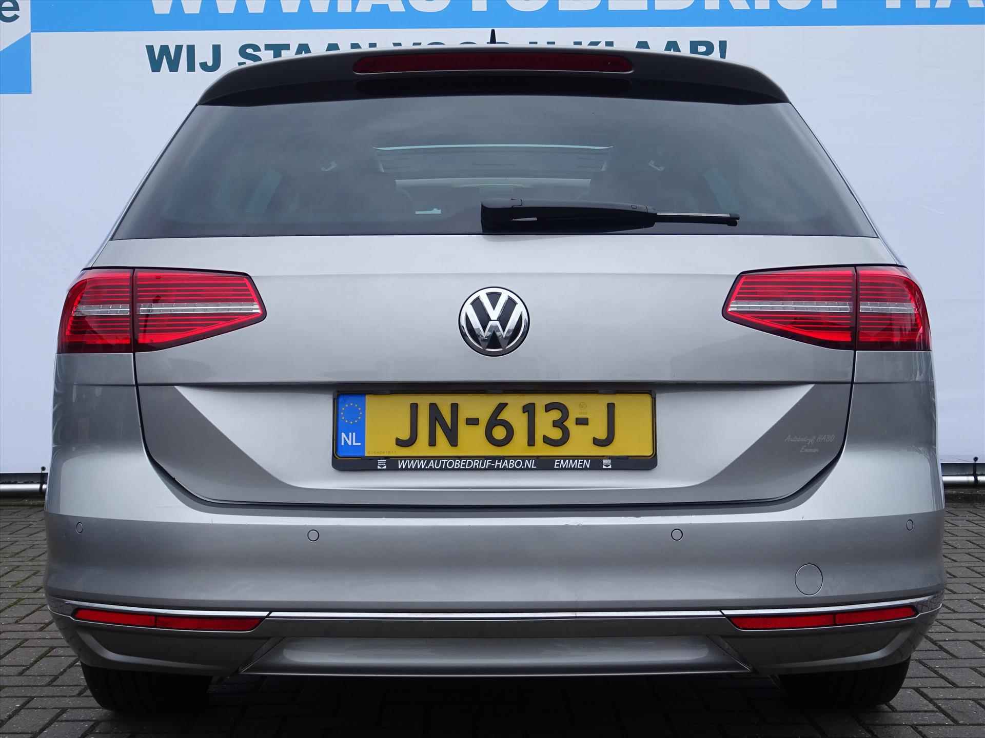 Volkswagen Passat VARIANT 1.6 TDI CONNECTED SERIES PLUS DSG AUTOMAAT ECC/ADAP.CRUISE/NAV/PANO.DAK/ALCANTARA/REGEN.SENS/PARK.SENS - 7/53