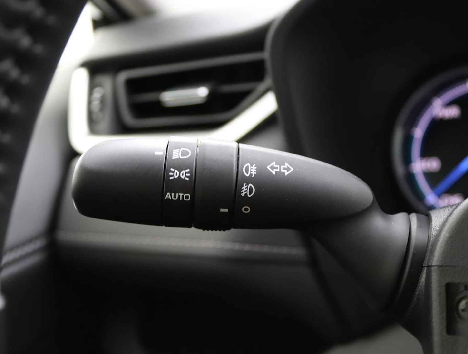 Toyota RAV4 2.5 Hybrid Active | Adaptive Cruise Control | Achteruitrijcamera | Navigatie via Apple Carplay Android Auto | - 29/56