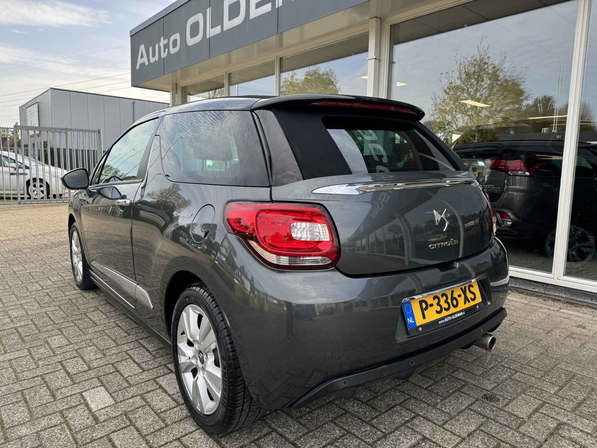 Citroën DS3 Cabrio 1.6 VTi So Chic - 6/26