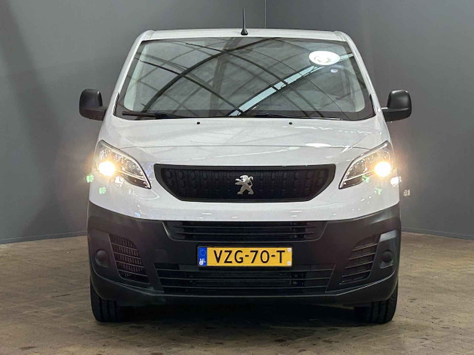 Peugeot Expert 2.0 BlueHDI 145 S&S L2 - 8/16