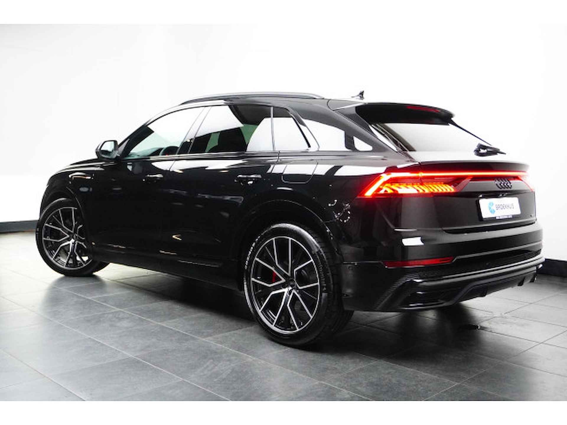 Audi Q8 60 TFSI e quattro Pro Line S Competition - 5/25