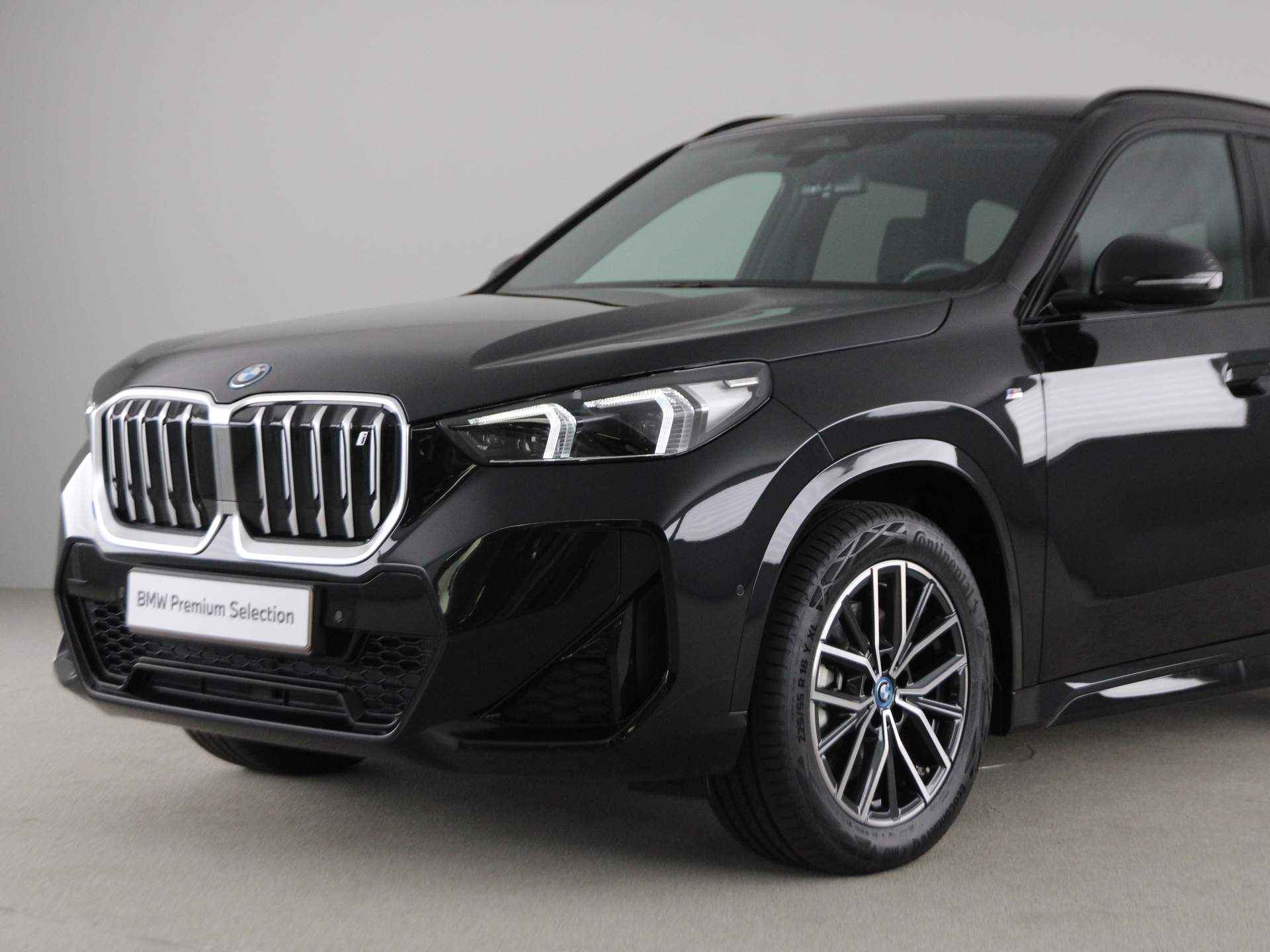 BMW iX1 xDrive30 Launch Edition 67 kWh - 21/23