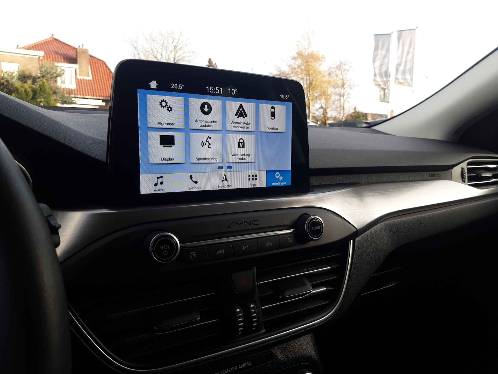 Ford FOCUS Wagon 1.0 EcoBoost Titanium Business 1e-Eig, Keurig-Onderh, 12-Mnd-BOVAG, NL-Auto, Navigatie/Apple-Carplay/Android-Auto, Cruisecontrol, Keyless-Entry/Start, Parkeersensoren-V+A, Sportstoelen, Licht-Zicht-Pakket, Lm-Velgen-16Inch, Privacy-Glas - 25/38