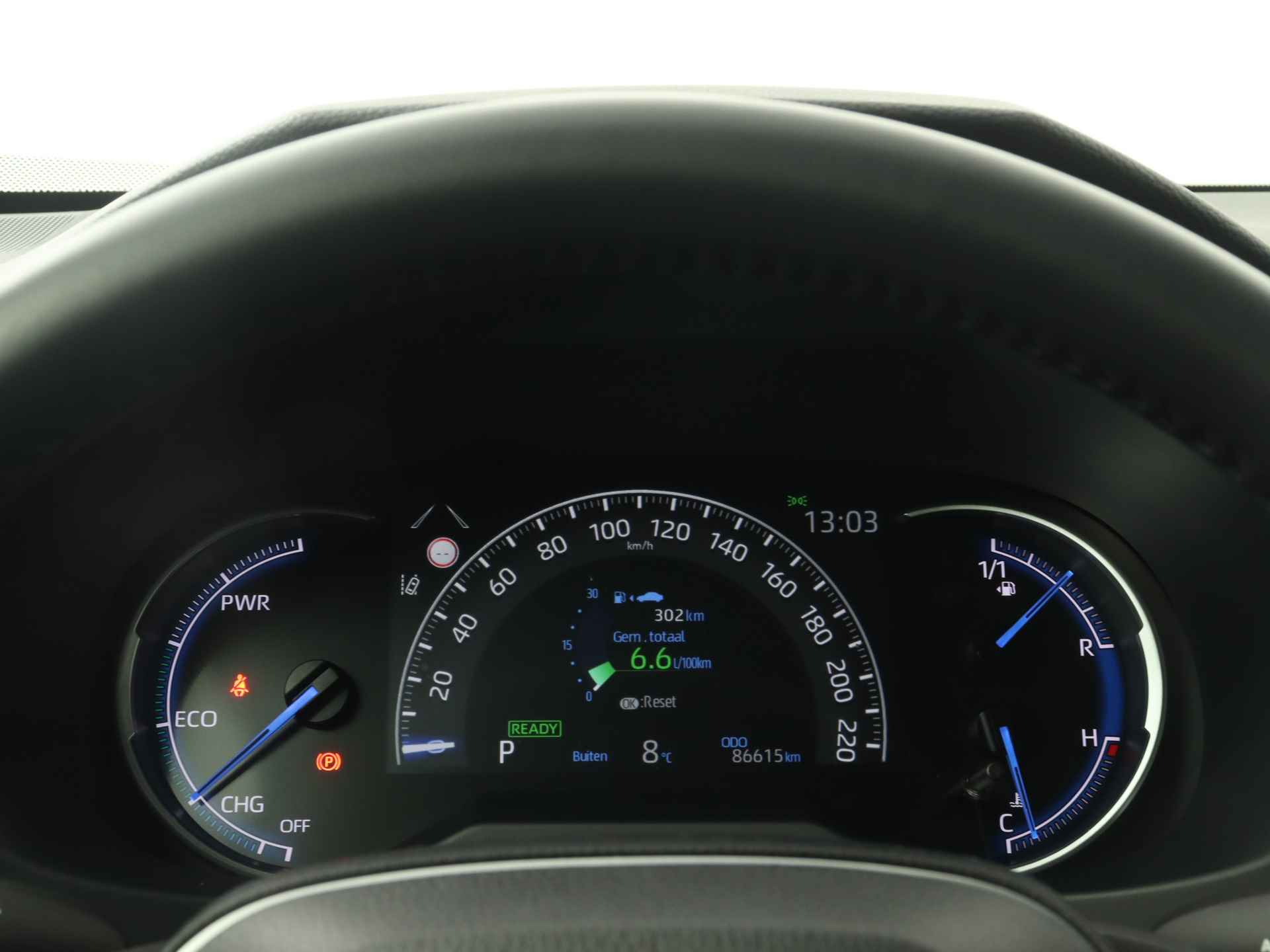 Toyota RAV4 2.5 Hybrid Dynamic | Parkeersensoren achter | Camera | LM velgen | Cruise Control Adaptief | Climate Control | - 7/44