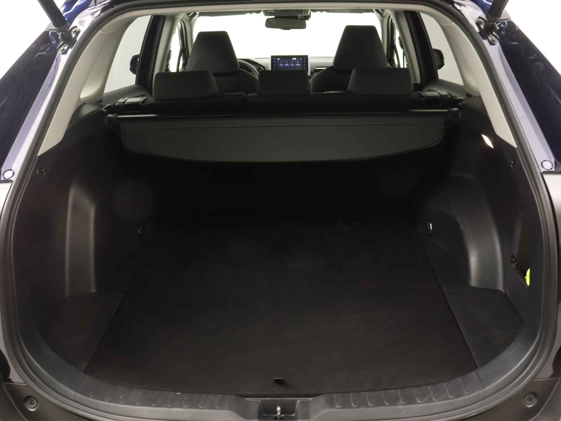 Toyota RAV4 2.5 Hybrid Dynamic | Parkeersensoren achter | Camera | LM velgen | Cruise Control Adaptief | Climate Control | - 35/44