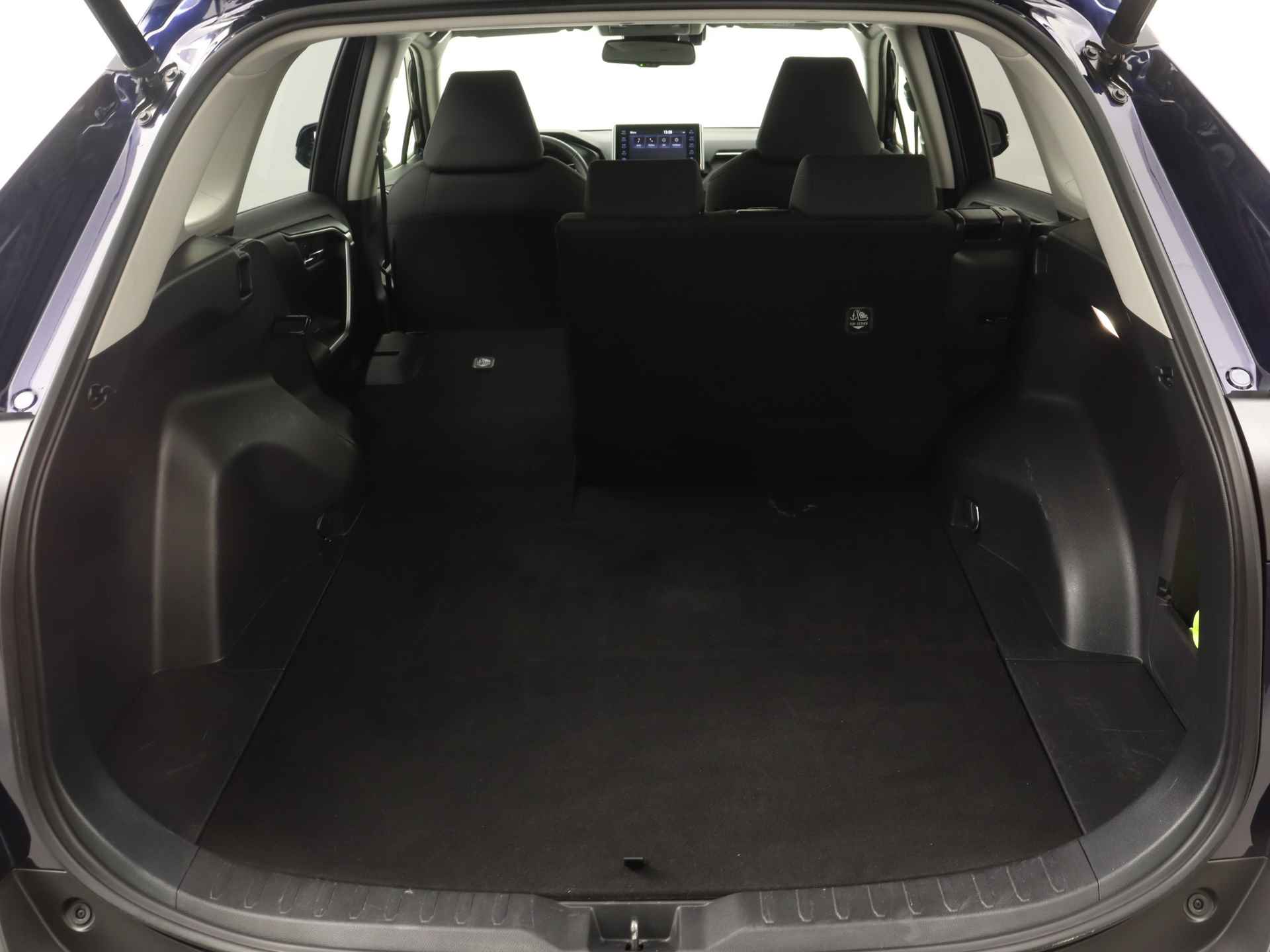 Toyota RAV4 2.5 Hybrid Dynamic | Parkeersensoren achter | Camera | LM velgen | Cruise Control Adaptief | Climate Control | - 36/44