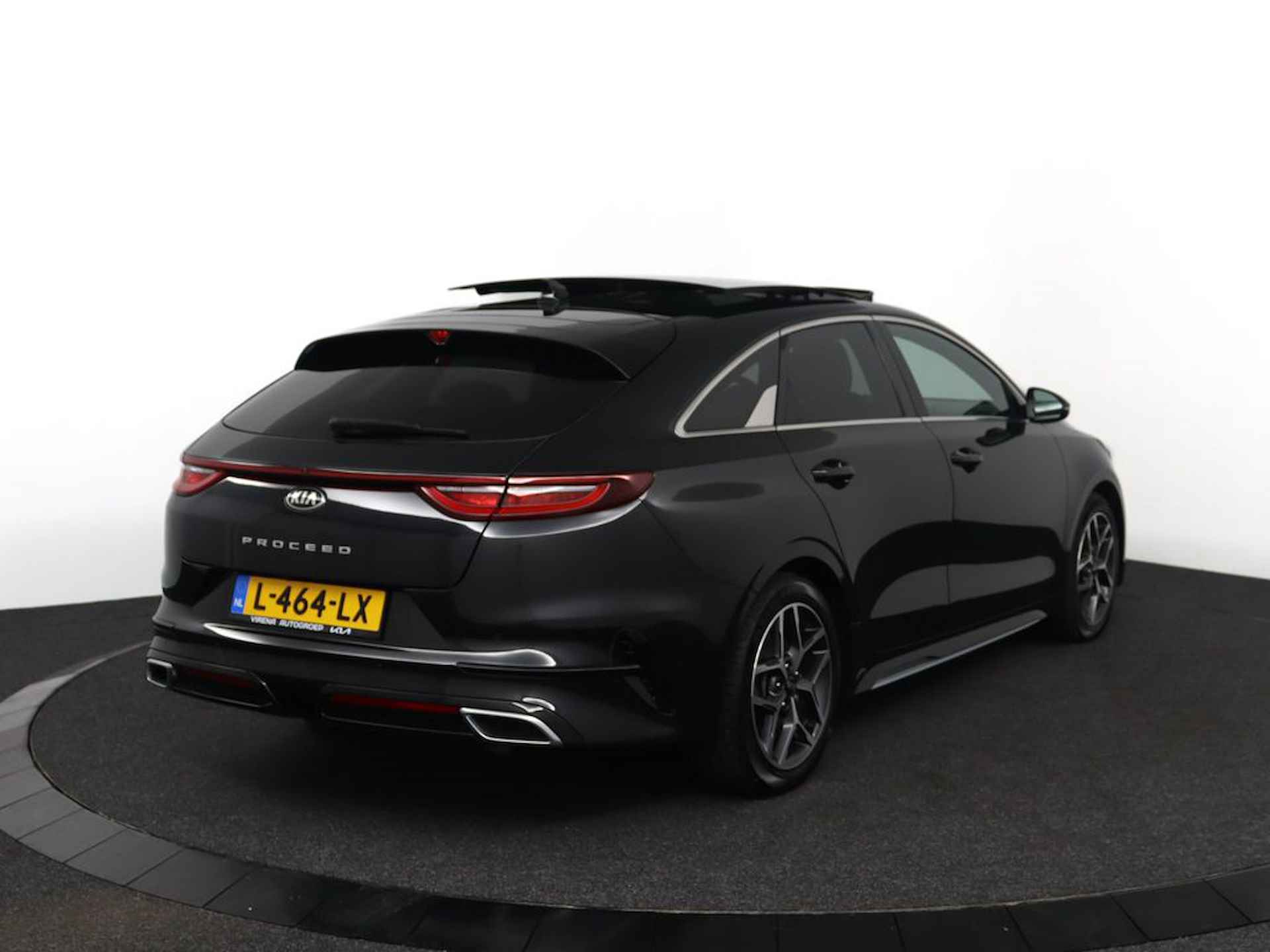 Kia ProCeed 1.5 T-GDI GT-Line Automaat Navigatie - Cruise Control - Apple Carplay/Android Auto - Stoel-/stuurverwarming - Fabrieksgarantie tot 05-2028 - 6/53