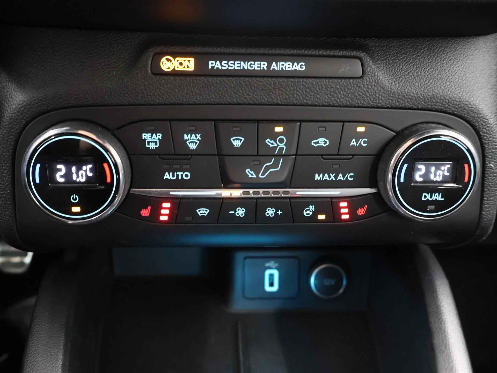 Ford Focus 1.0 EcoBoost ST Line Business | B&O Premium Audio | Navigatie | Winterpack | LED Koplampen | - 22/43