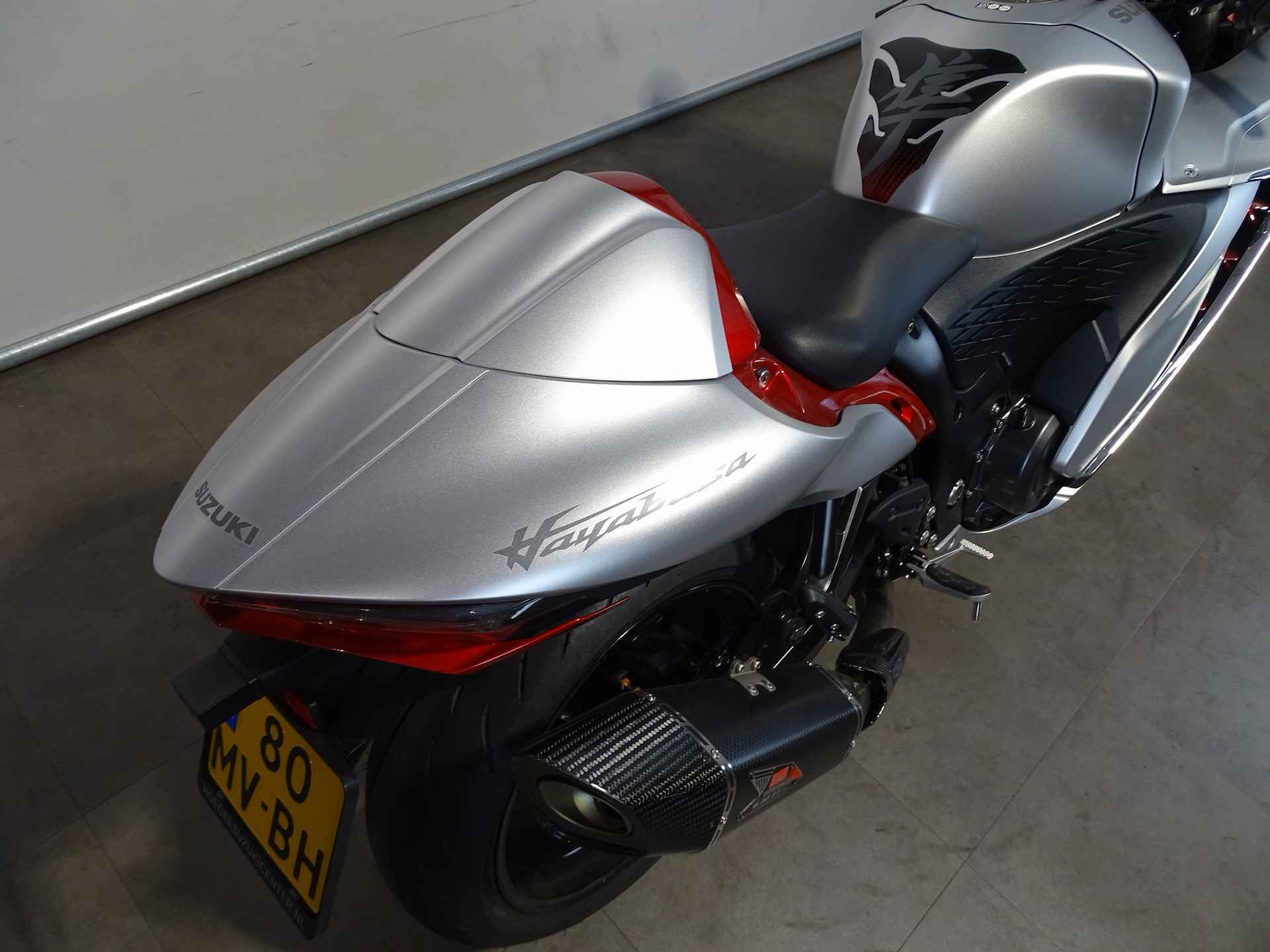 Suzuki HAYABUSA 1300A - 3/11