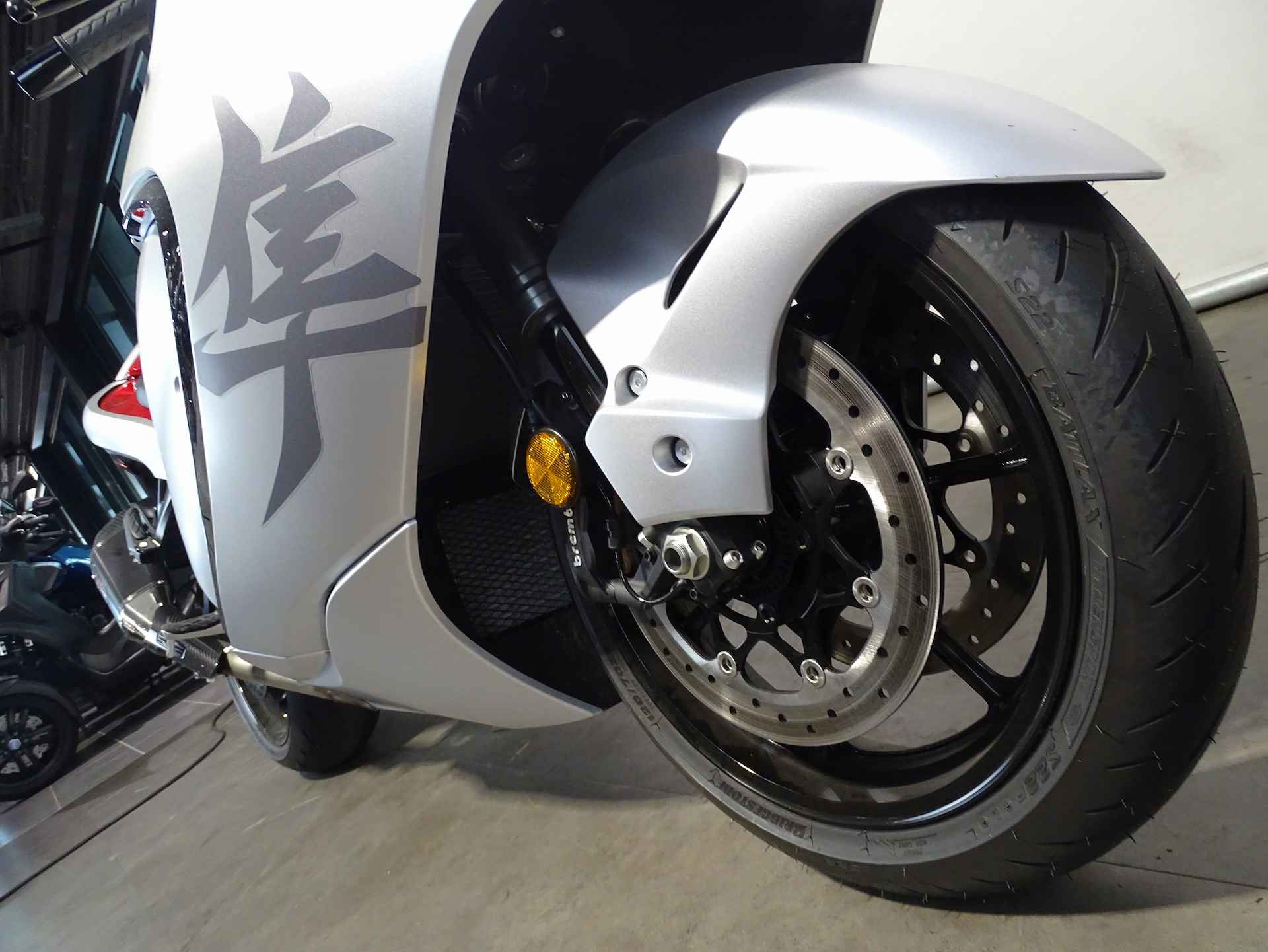 Suzuki HAYABUSA 1300A - 4/11