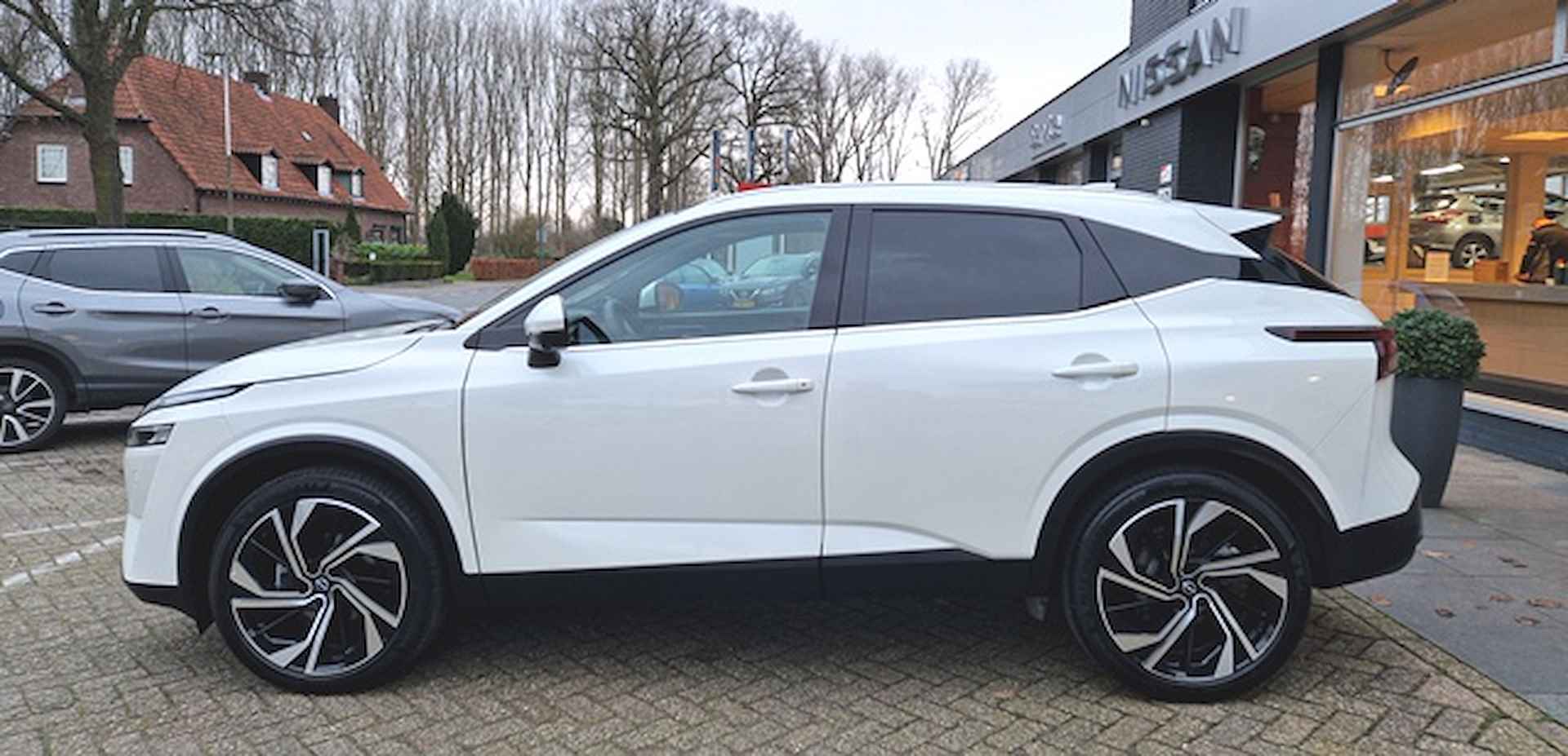 NISSAN Qashqai 1.3 158PK DIG-Turbo Mild-Hybrid  X-Tronic A/T Tekna Plus BOSE & 20'' - 4/20