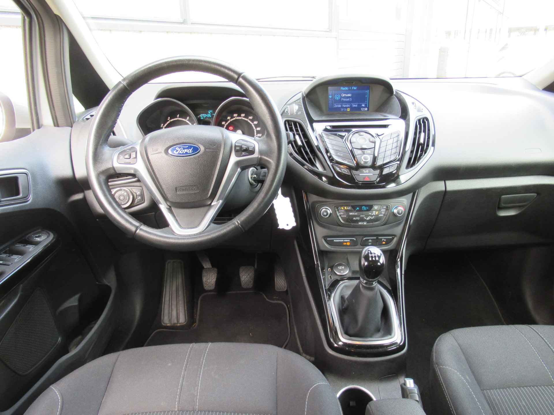 Ford B-MAX 1.0 EcoBoost Titanium 2e eigen | navi | camera | LM velgen | PDC | tr.haak - 17/24