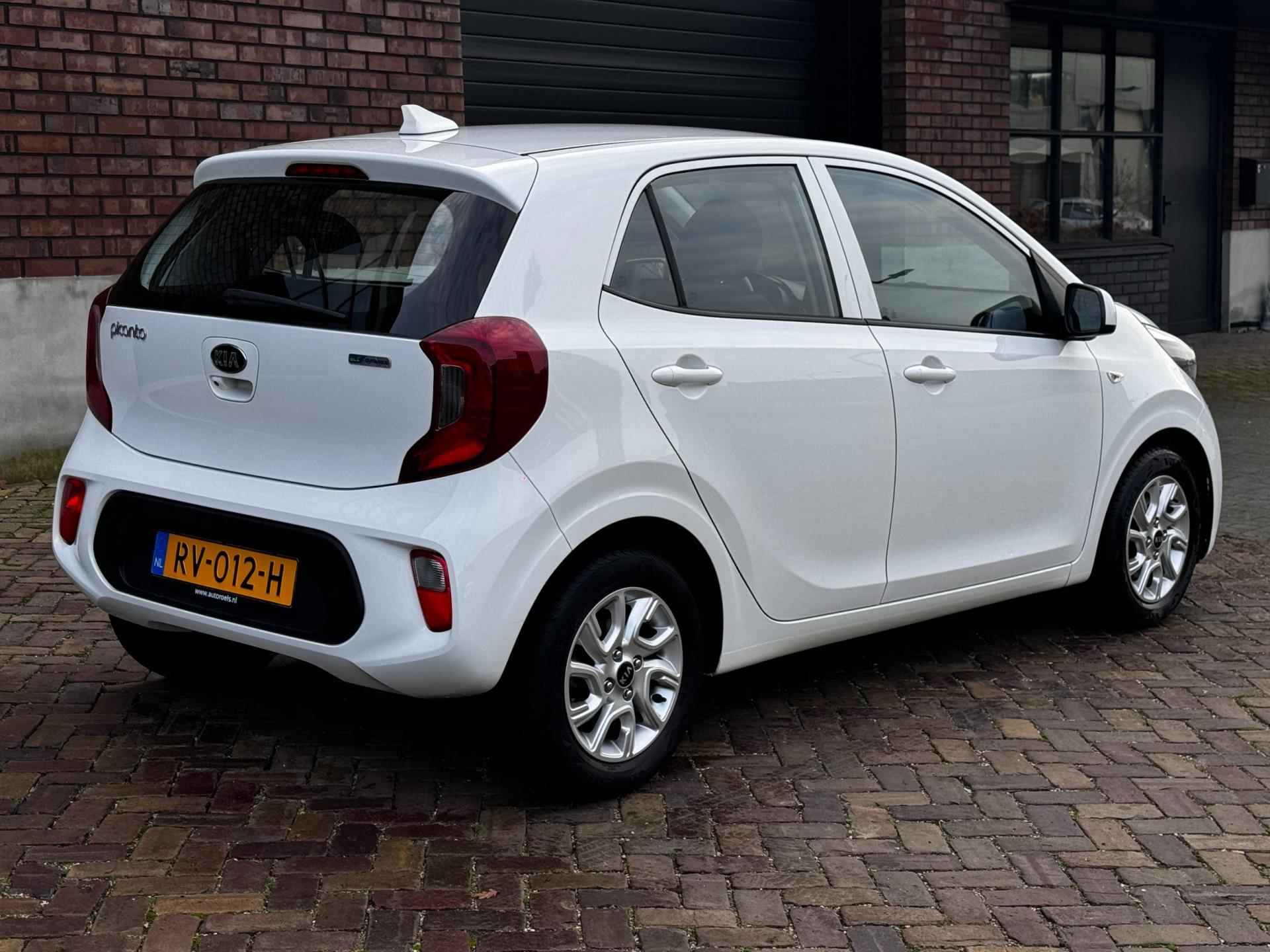 Kia Picanto 1.0 CVVT ComfortPlusLine Navigator / Navigatie + Camera / Airco / 1e Eigenaar / NED-Picanto - 2/25