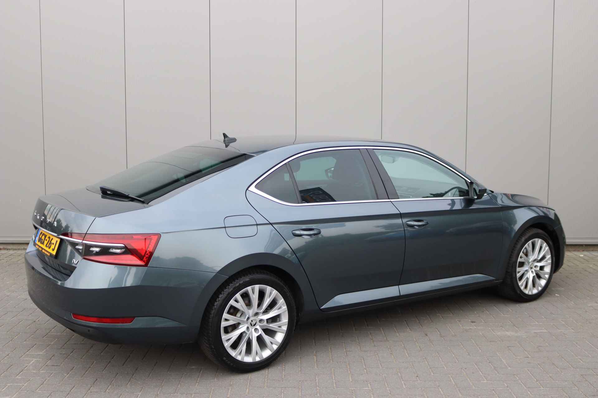 Škoda Superb 1.4 TSI iV PHEV Business Edition Plus Camera/Navigatie/Adaptive-cruise/Carplay-android - 5/30