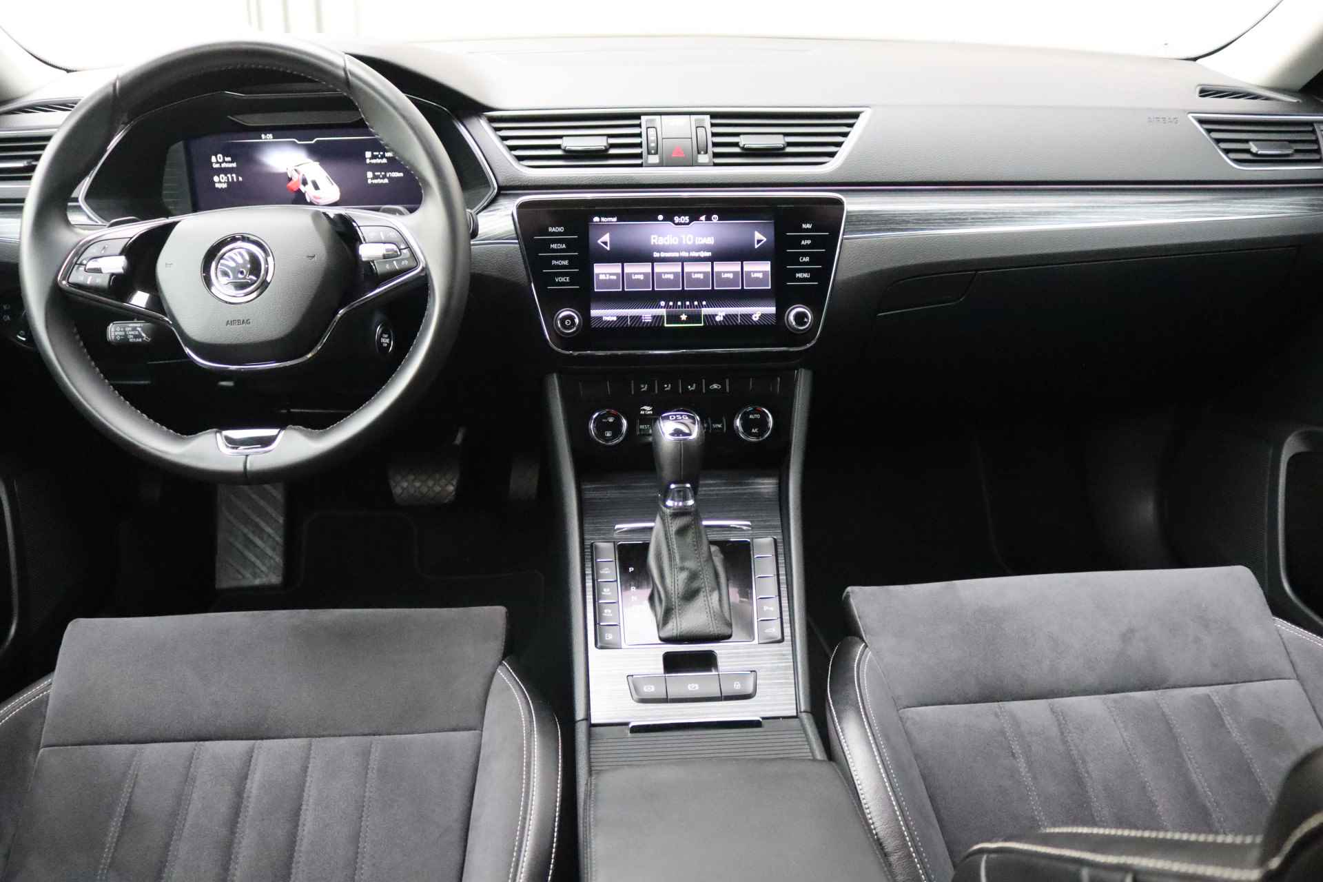 Škoda Superb 1.4 TSI iV PHEV Business Edition Plus Camera/Navigatie/Adaptive-cruise/Carplay-android - 6/30