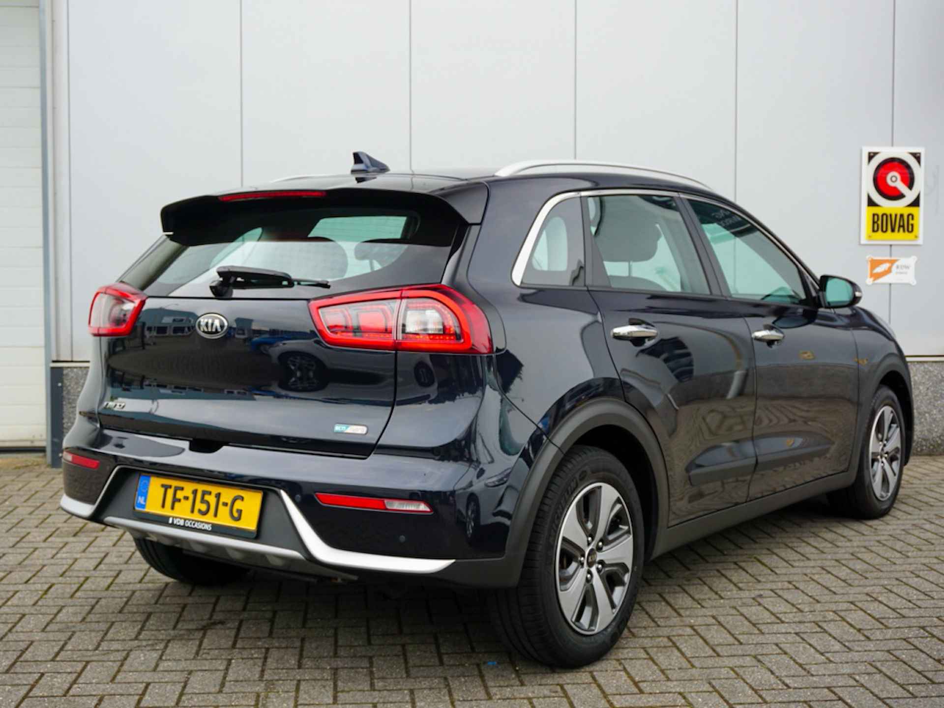 Kia Niro 1.6 GDi H. DynamicL. Half Leder | CarPlay | Navigatie | NAP - 2/27